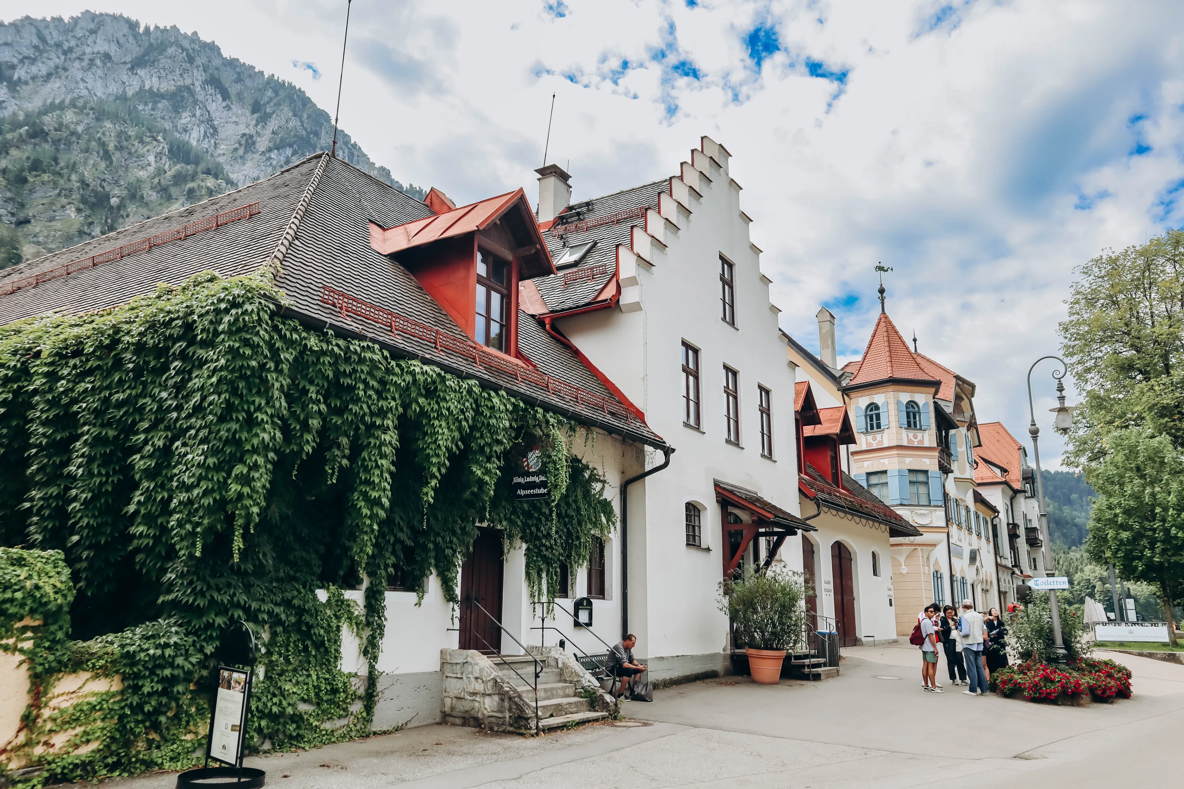 Best Schwangau hotels. Cheap hotels in Schwangau, Germany