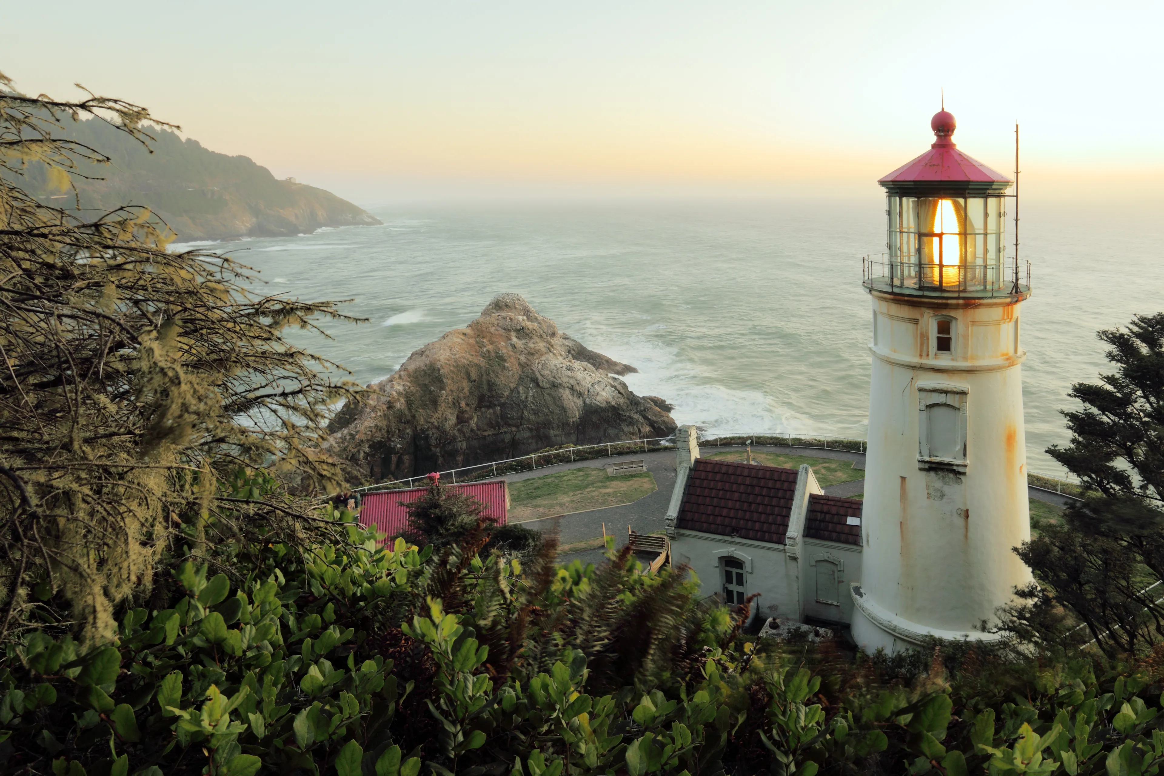 Heceta Head Light, built 1894, Florence, Oregon, USA