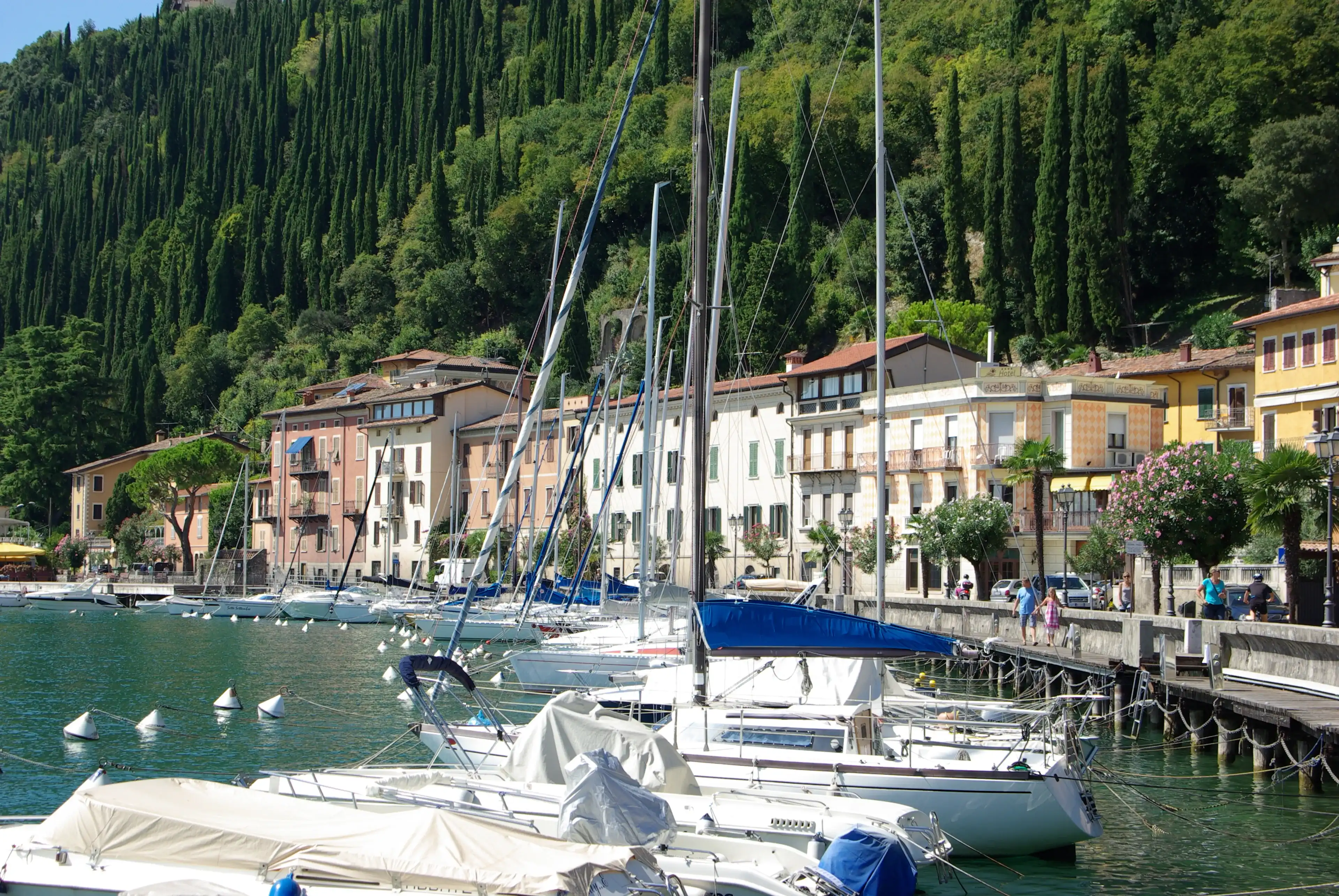 Best Toscolano Maderno hotels. Cheap hotels in Toscolano Maderno, Italy Best Toscolano Maderno hotels. Cheap hotels in Toscolano Maderno, Italy