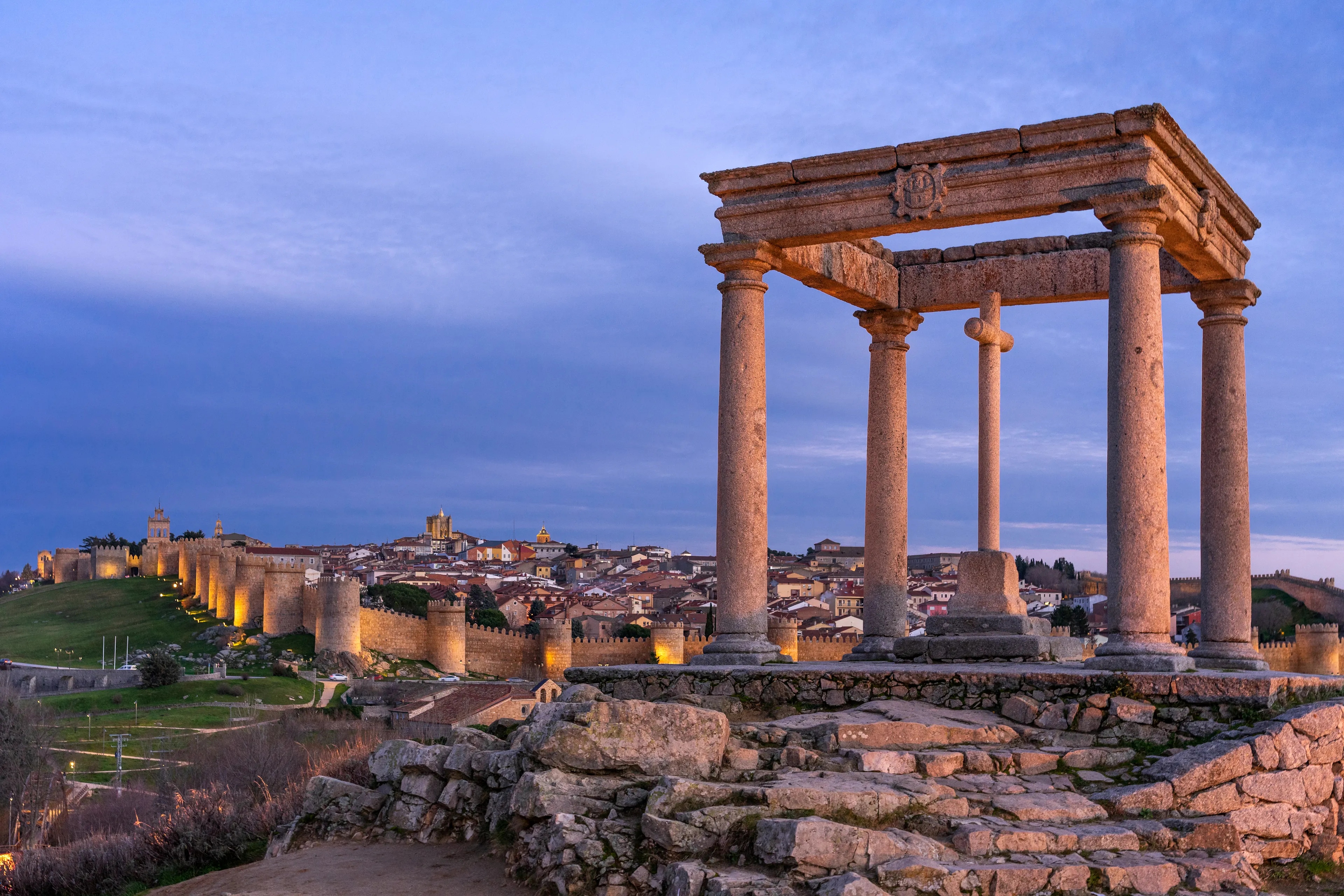 Best Ávila hotels. Cheap hotels in Ávila, Spain