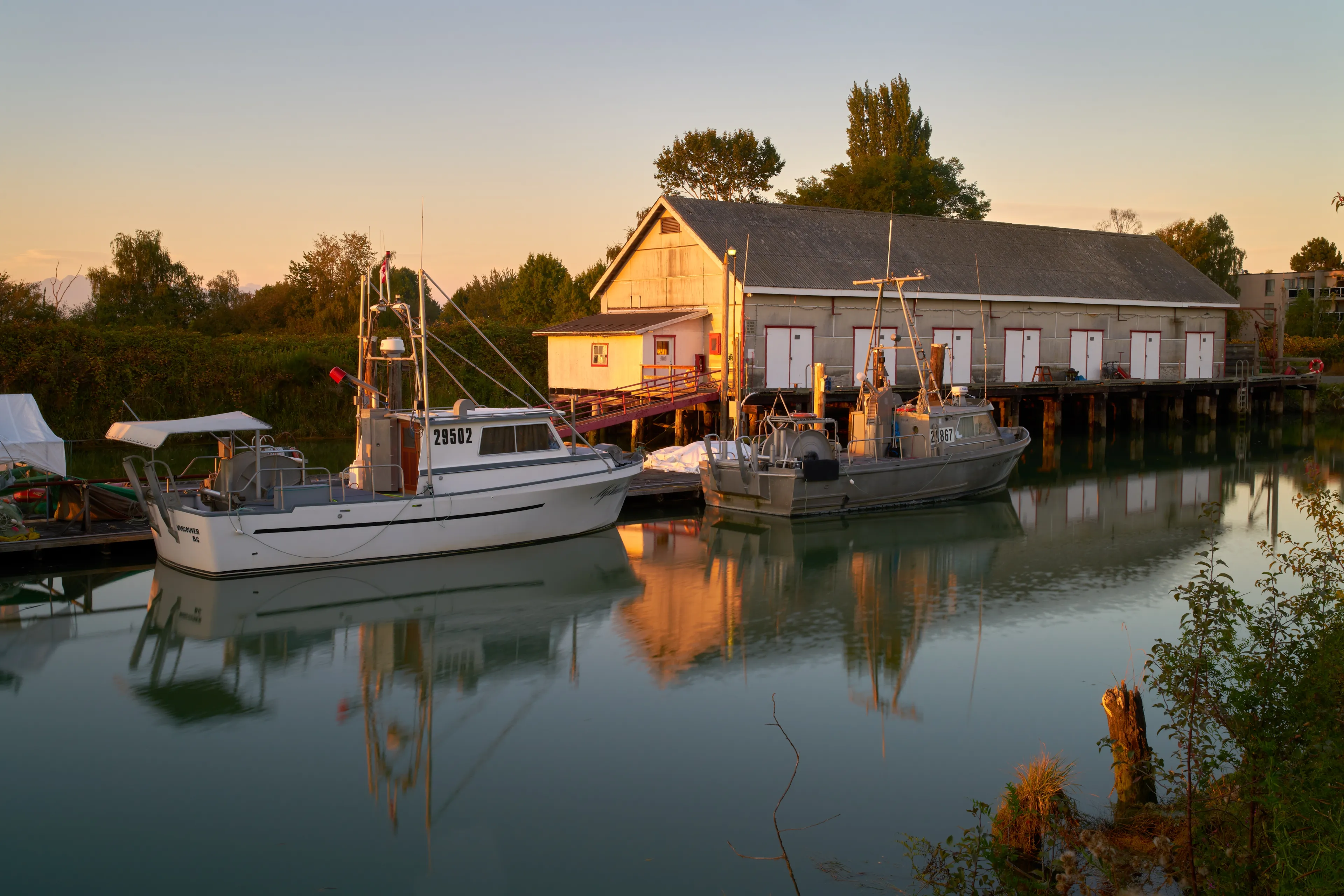 Best Richmond hotels. Cheap hotels in Richmond, British Columbia, Canada