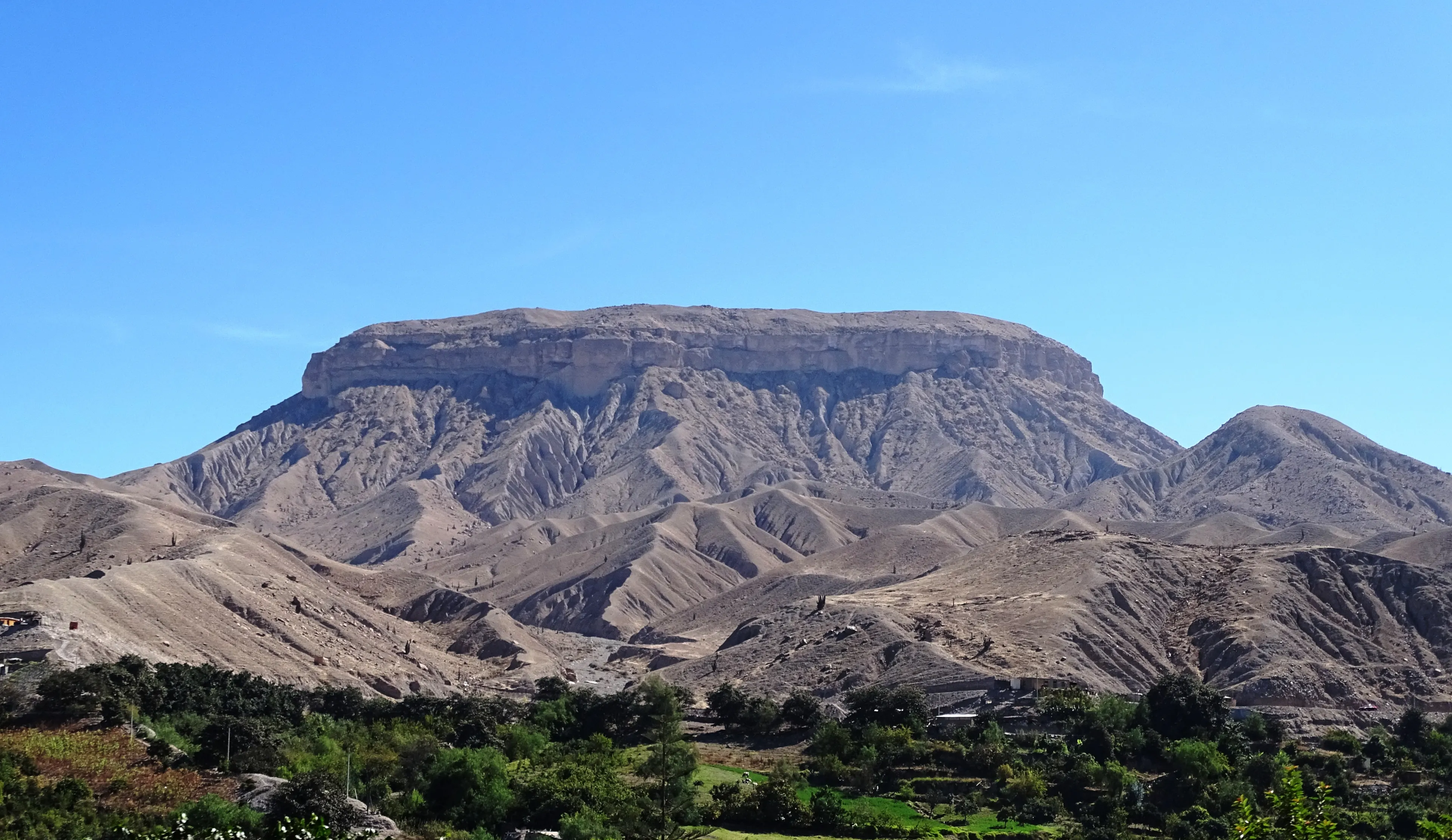 View to Cerro Baúl (Trunk Mountain) from Moquegua Valley (Southern peruvian desert)