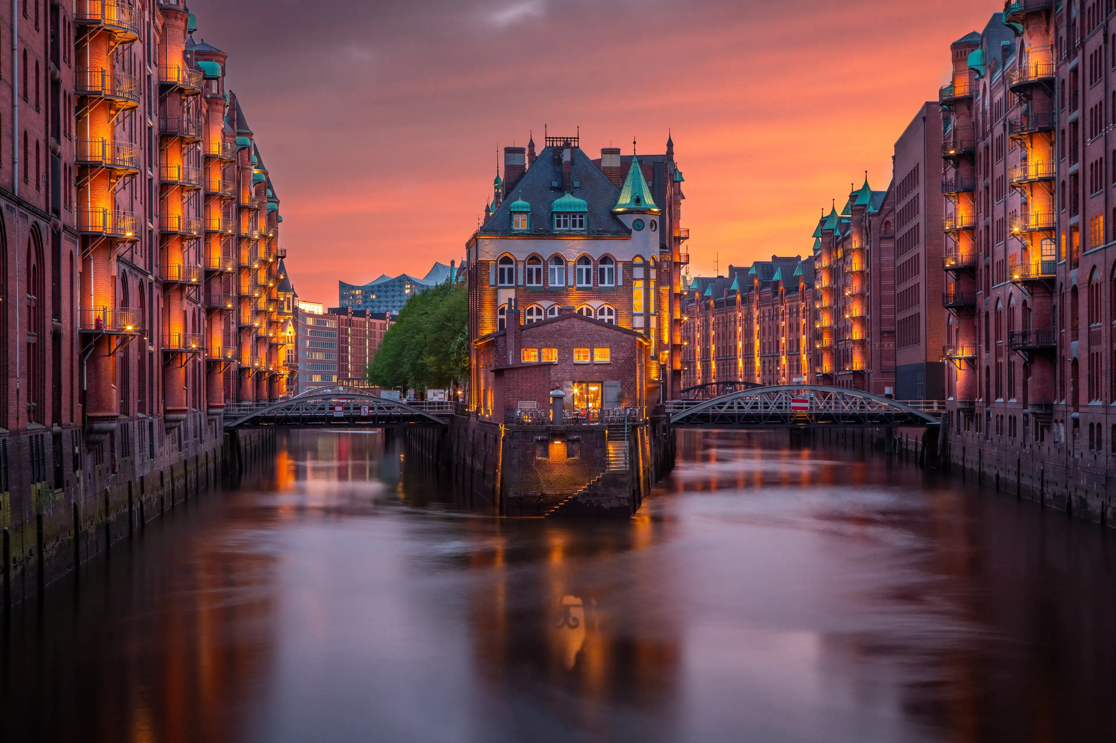 Best Hamburg hotels. Cheap hotels in Hamburg, Germany Best Hamburg hotels. Cheap hotels in Hamburg, Germany