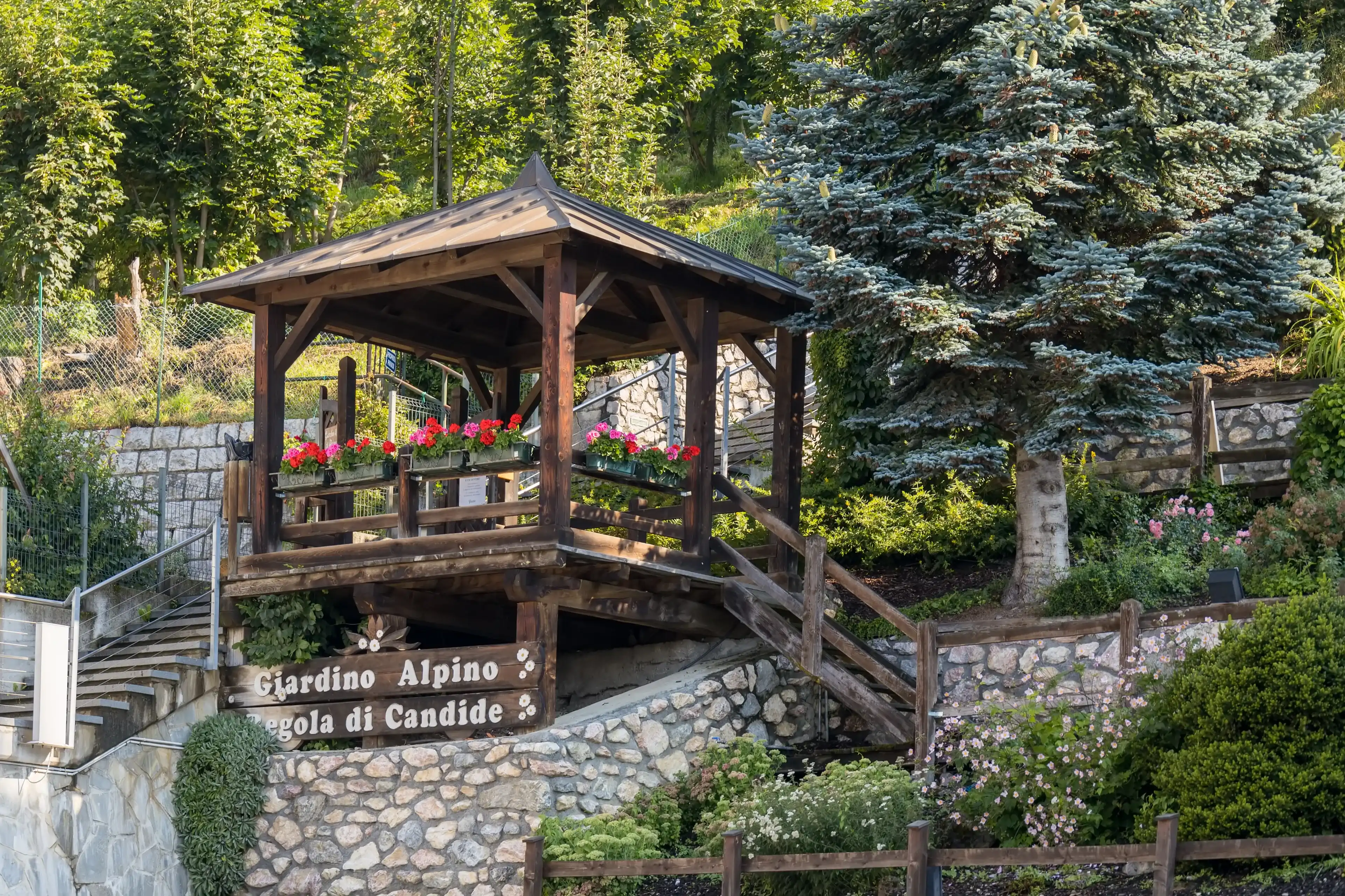 CANDIDE, VENETO/ITALY - AUGUST 10 : Entrance to the Alpine Garden in Candide, Veneto, Italy on August 10, 2020 CANDIDE, VENETO/ITALY - AUGUST 10 : Entrance to the Alpine Garden in Candide, Veneto, Italy on August 10, 2020