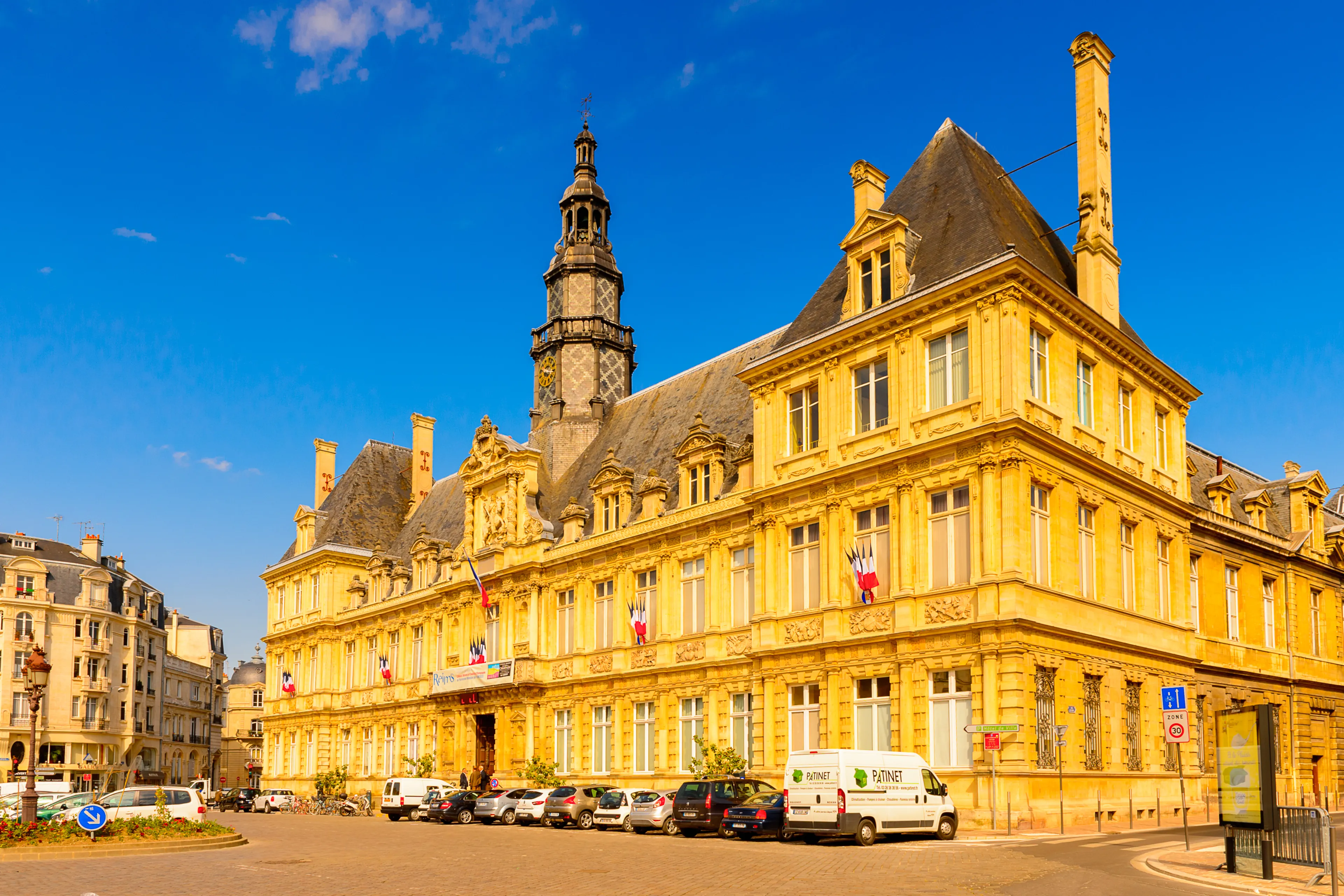 Best Reims hotels. Cheap hotels in Reims, France