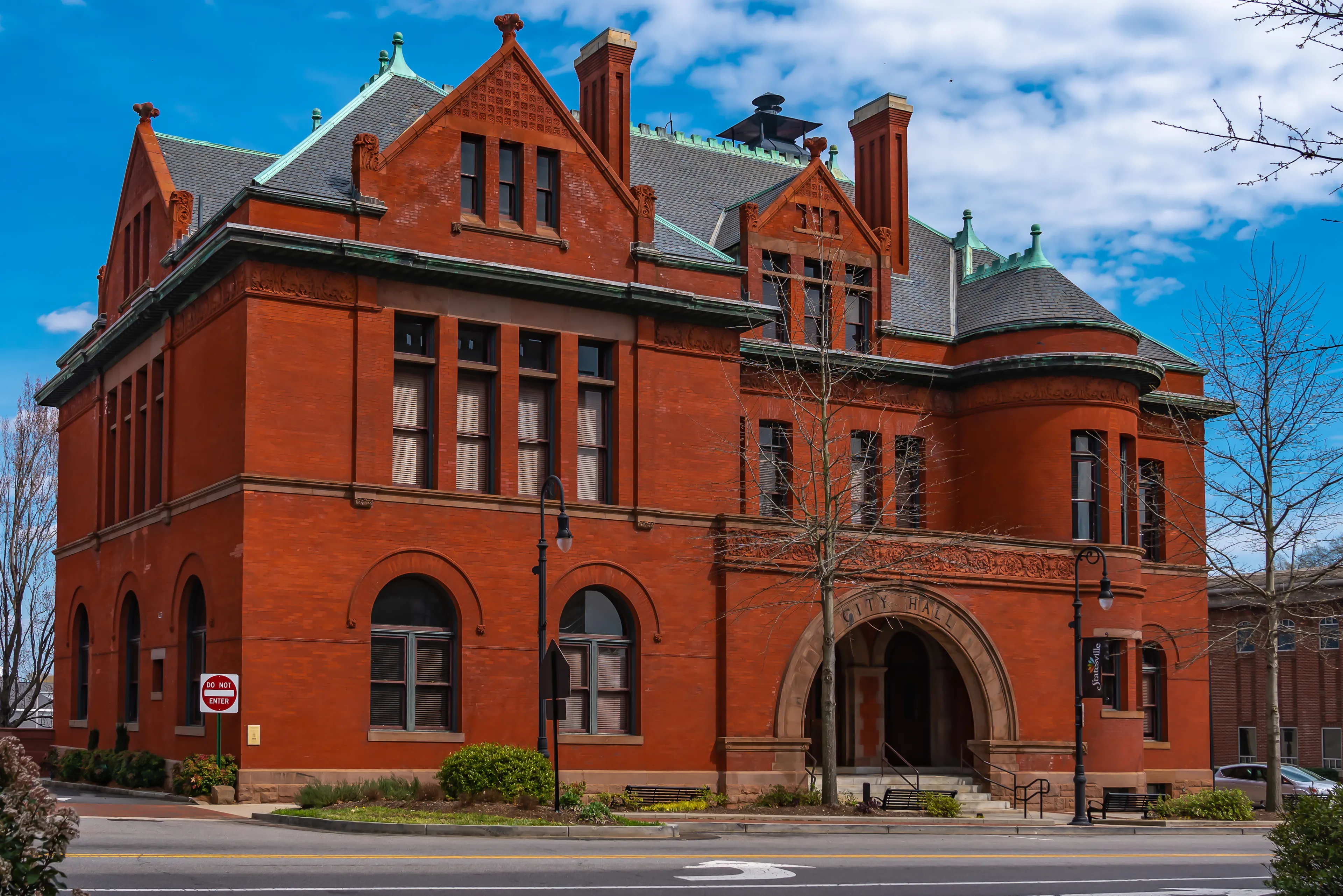 Best Statesville hotels. Cheap hotels in Statesville, North Carolina, United States