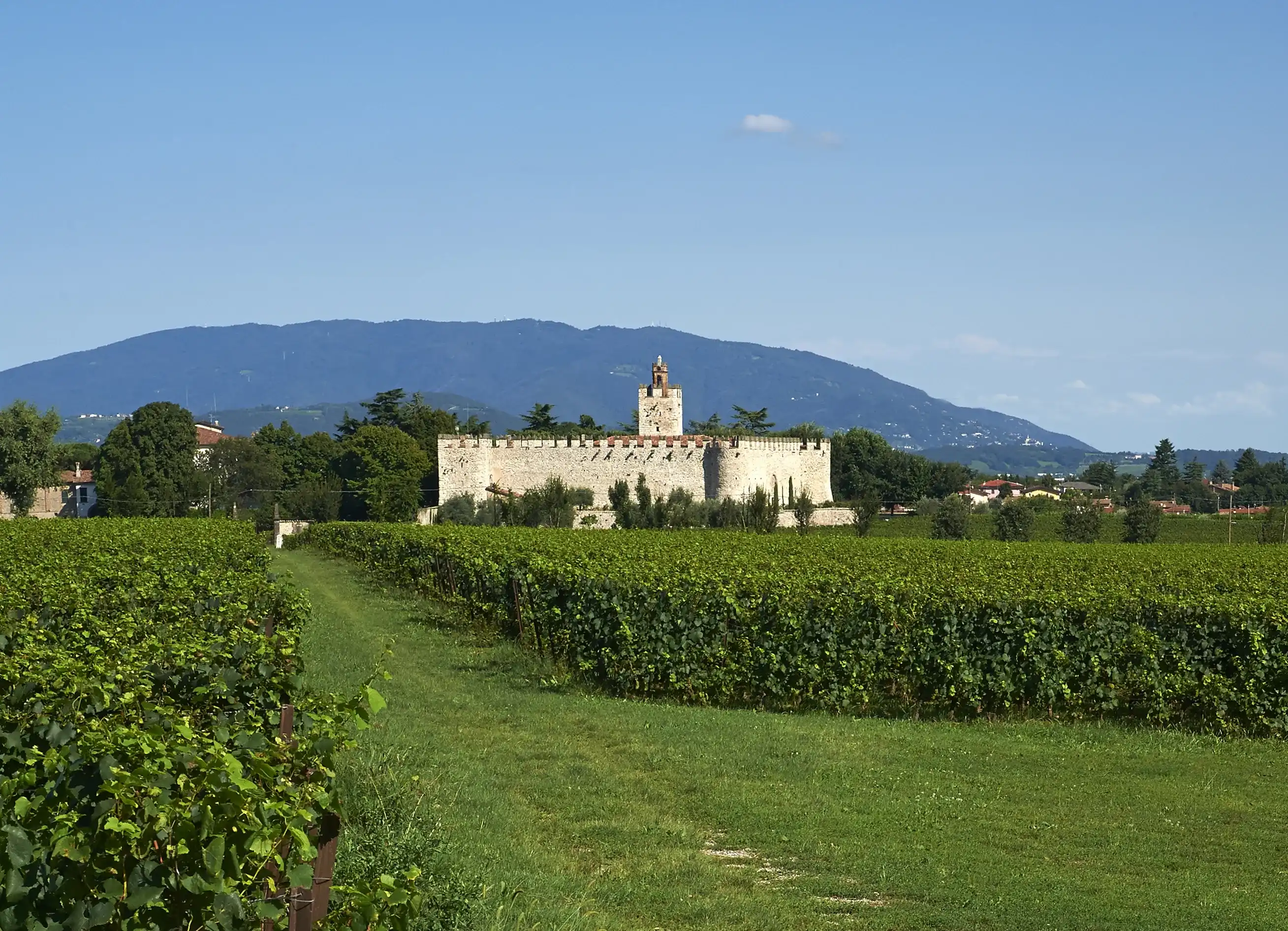 Best Passirano hotels. Cheap hotels in Passirano, Italy Best Passirano hotels. Cheap hotels in Passirano, Italy