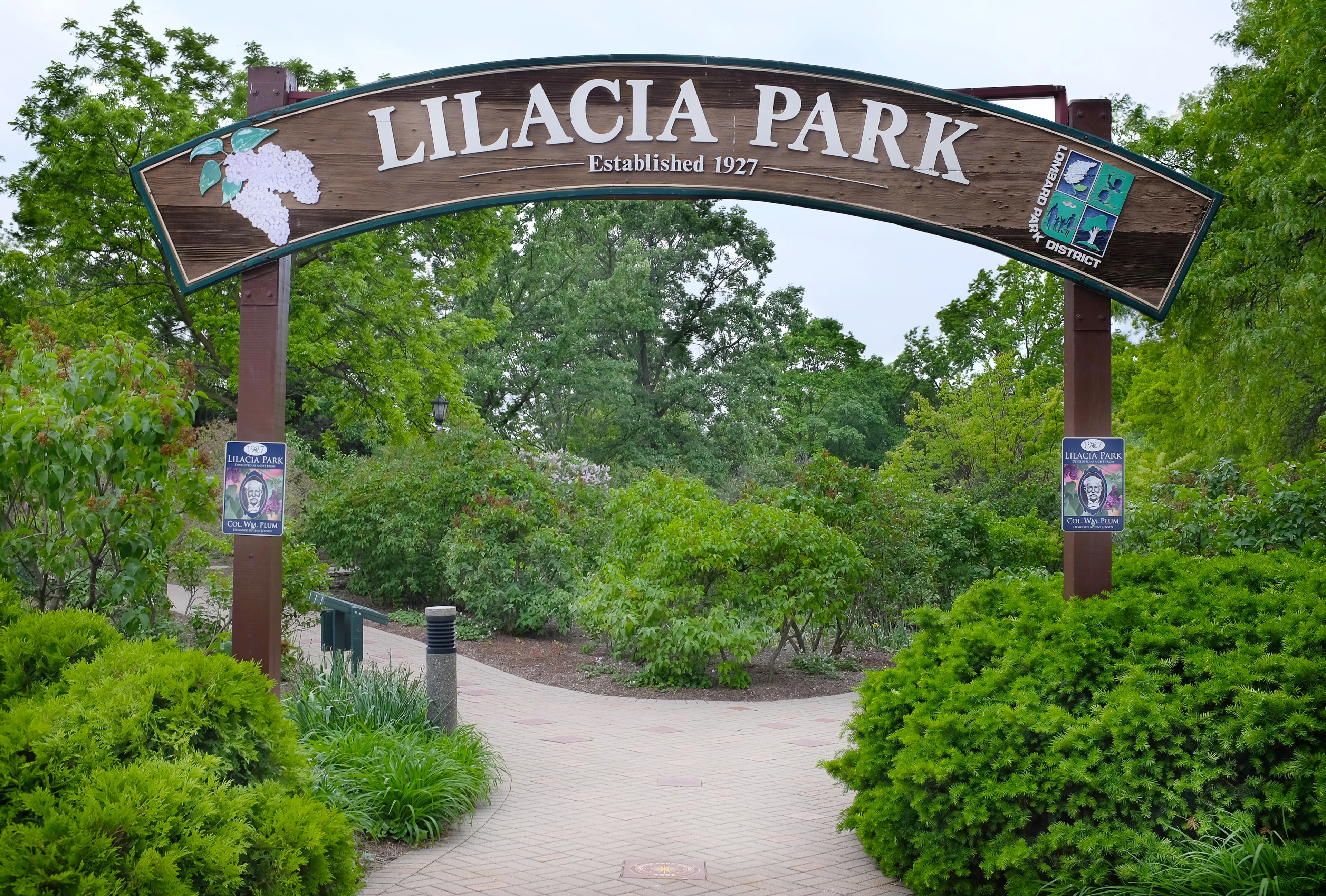 Best Lombard hotels. Cheap hotels in Lombard, Illinois, United States