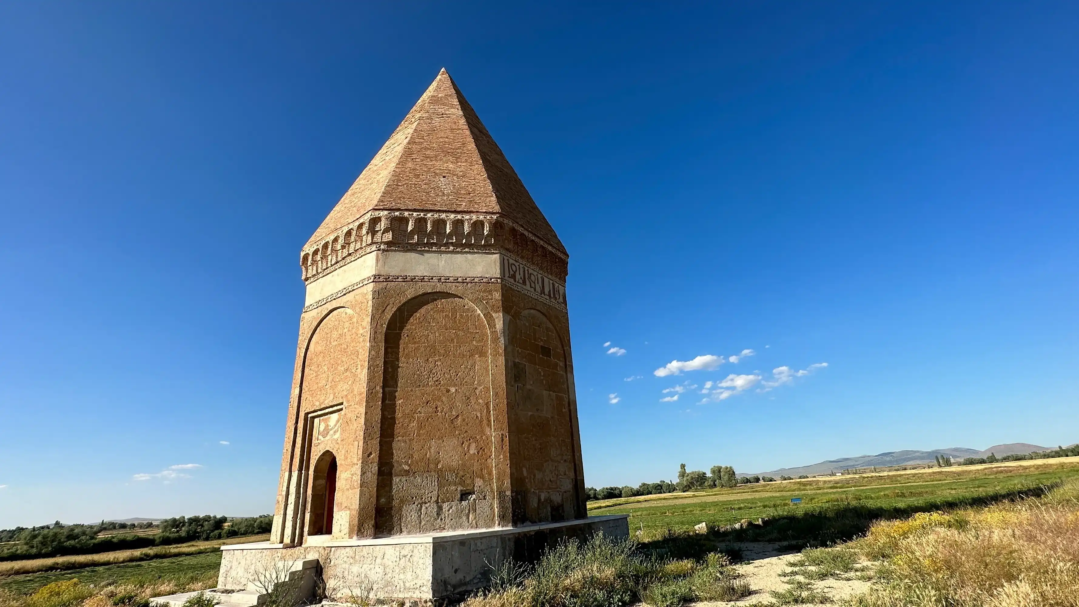 Aksaray hotels. Best hotels in Aksaray, Turkey Aksaray hotels. Best hotels in Aksaray, Turkey