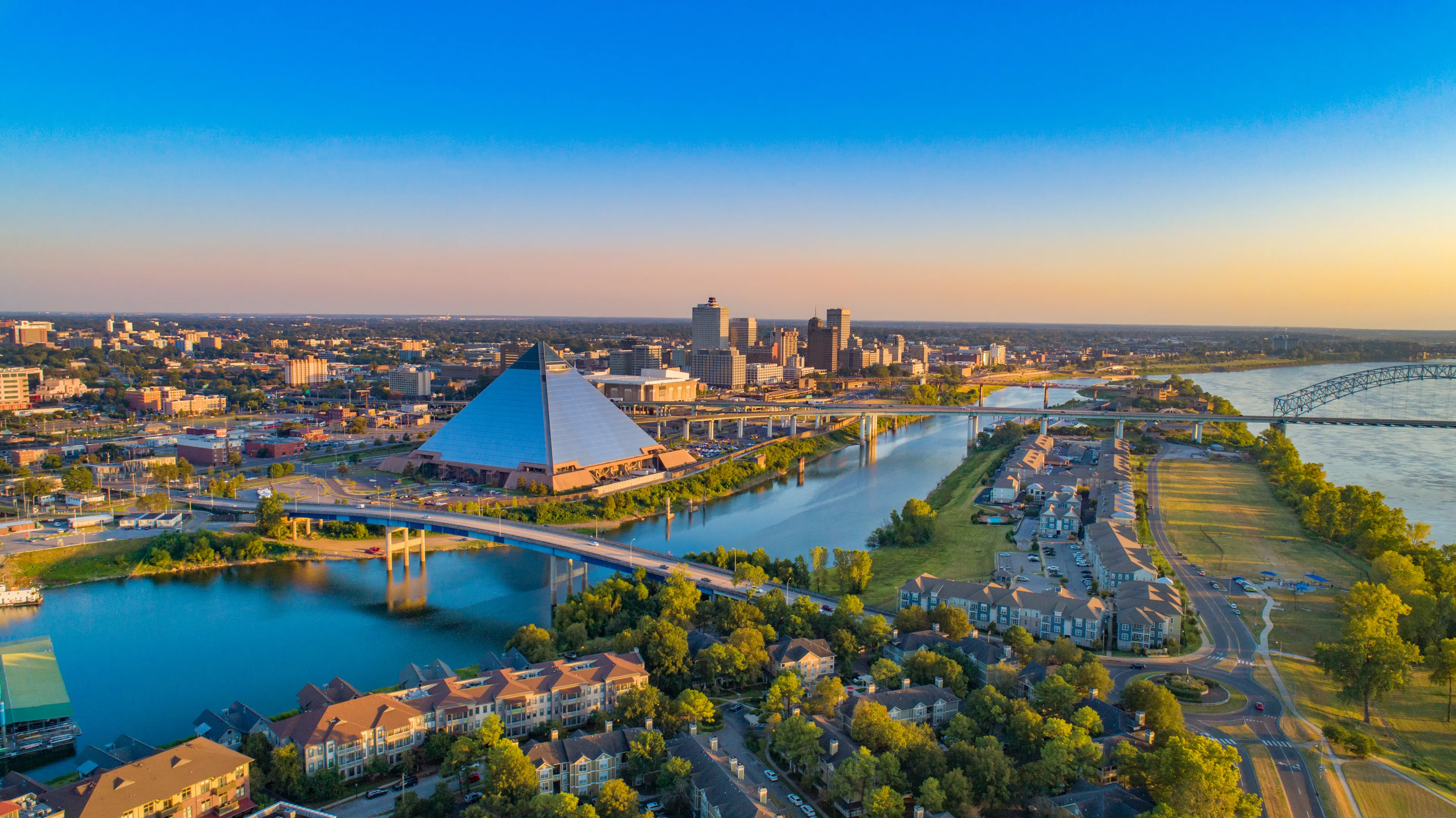 Memphis, Tennessee, USA Drone Skyline Aerial Panorama.