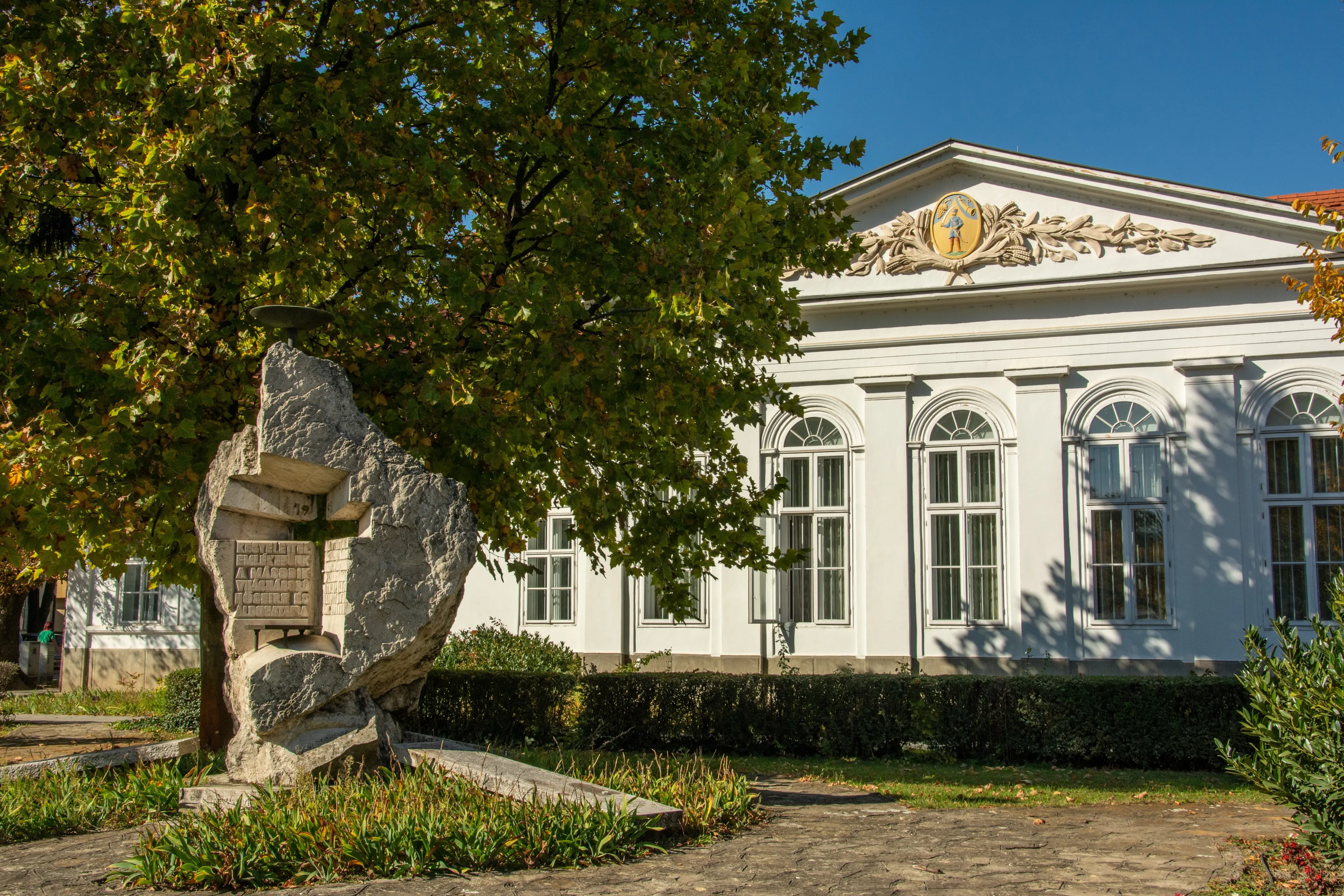 Jász-Nagykun-Szolnok hotels. Best hotels in Jász-Nagykun-Szolnok, Hungary