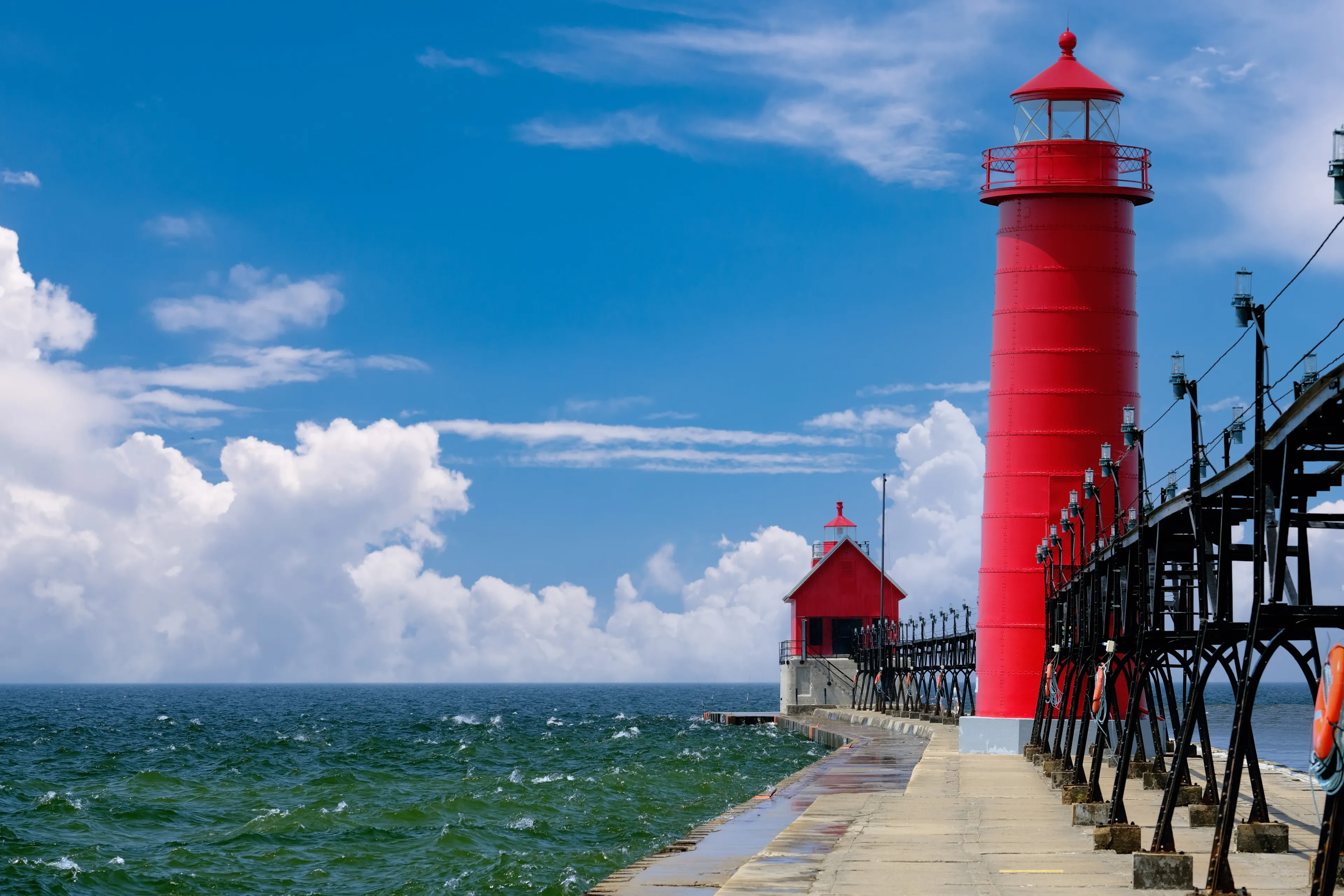 Grand Haven South Pierhead Inner Light, built in 1905, Lake Michigan, MI, USA
