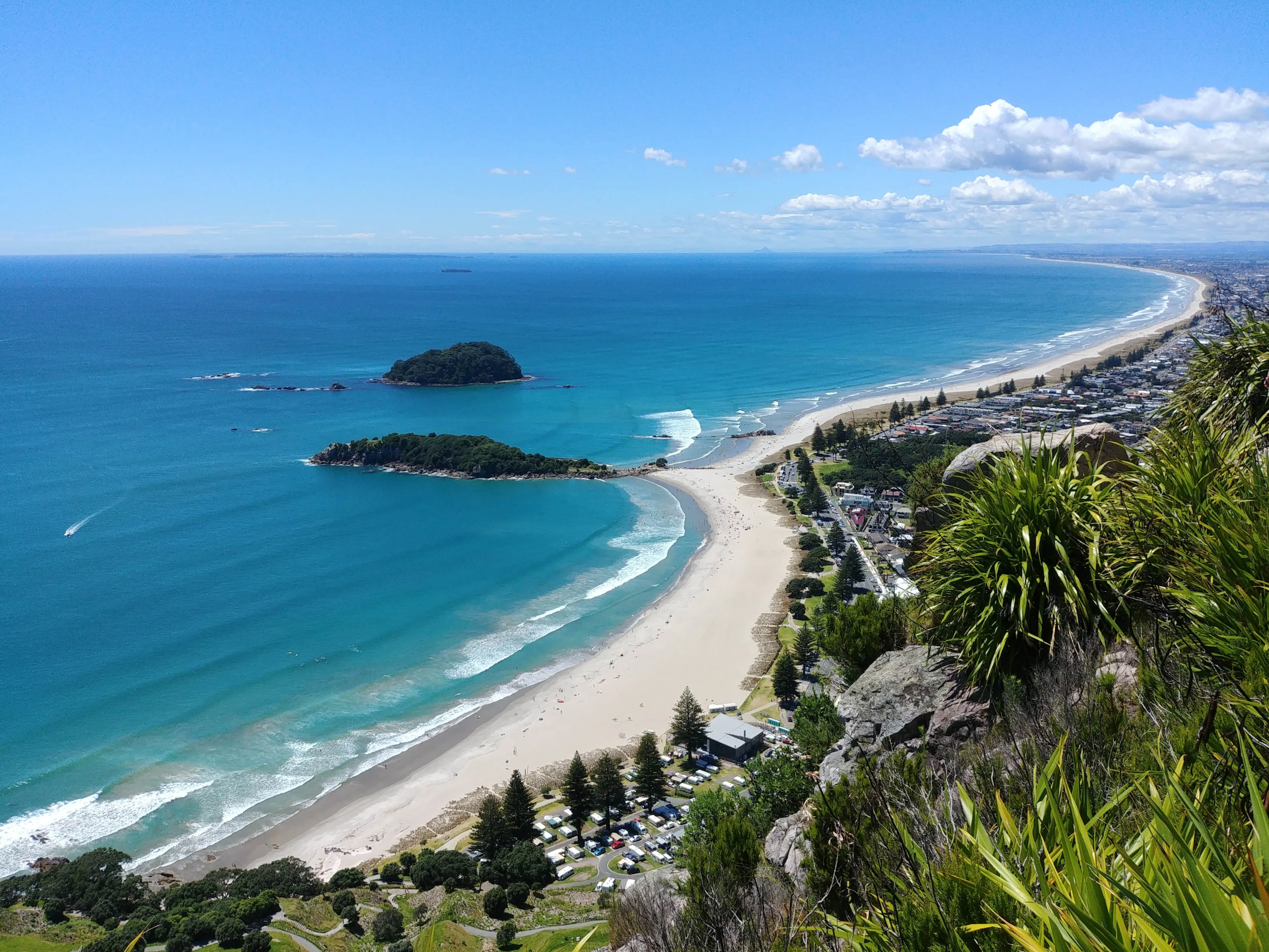 Omanu Beach viewed from the top of Mount Maunganui, Bay of Plenty, North Island New Zealand