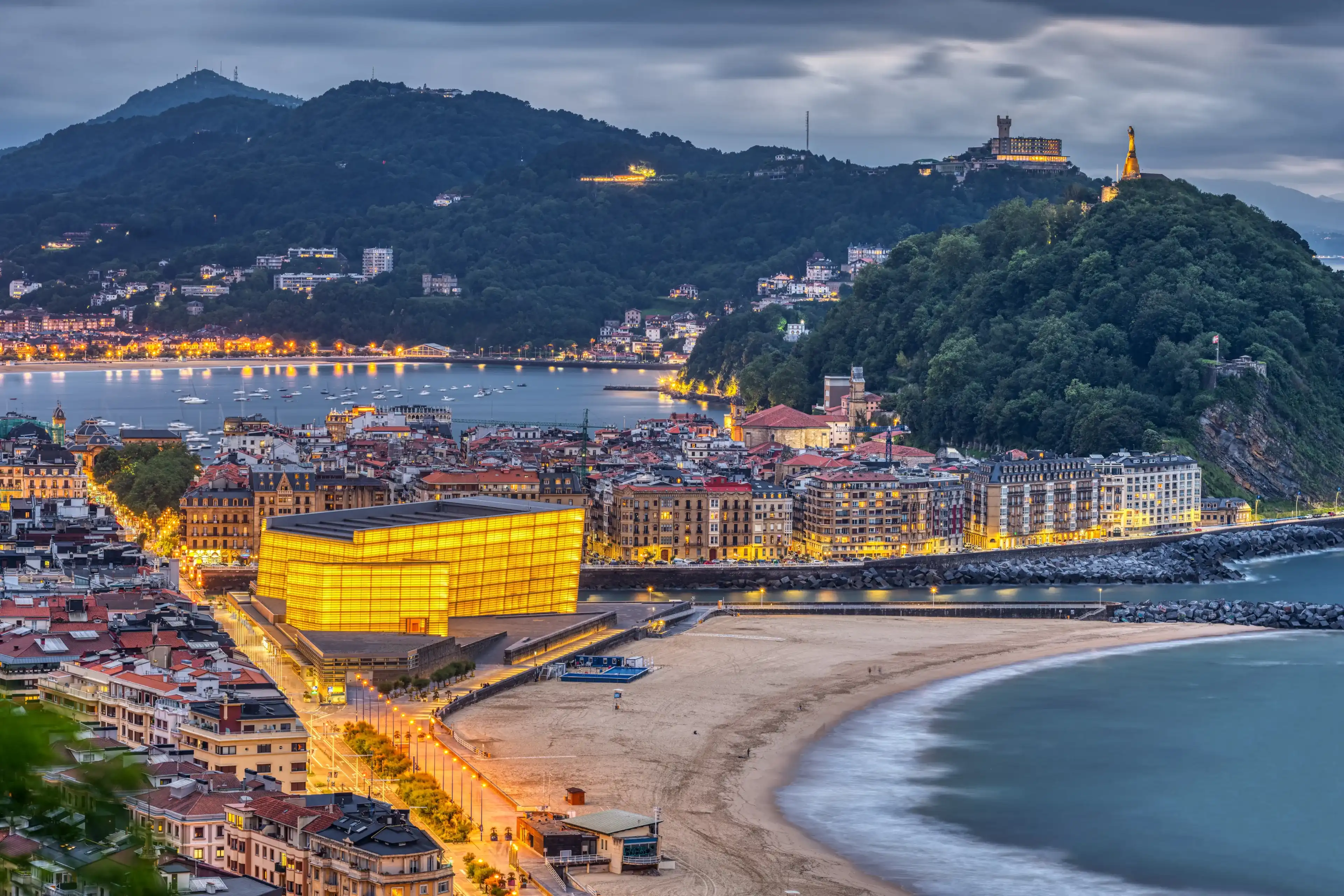 Best Donostia / San Sebastián hotels. Cheap hotels in Donostia / San Sebastián, Spain Best Donostia / San Sebastián hotels. Cheap hotels in Donostia / San Sebastián, Spain