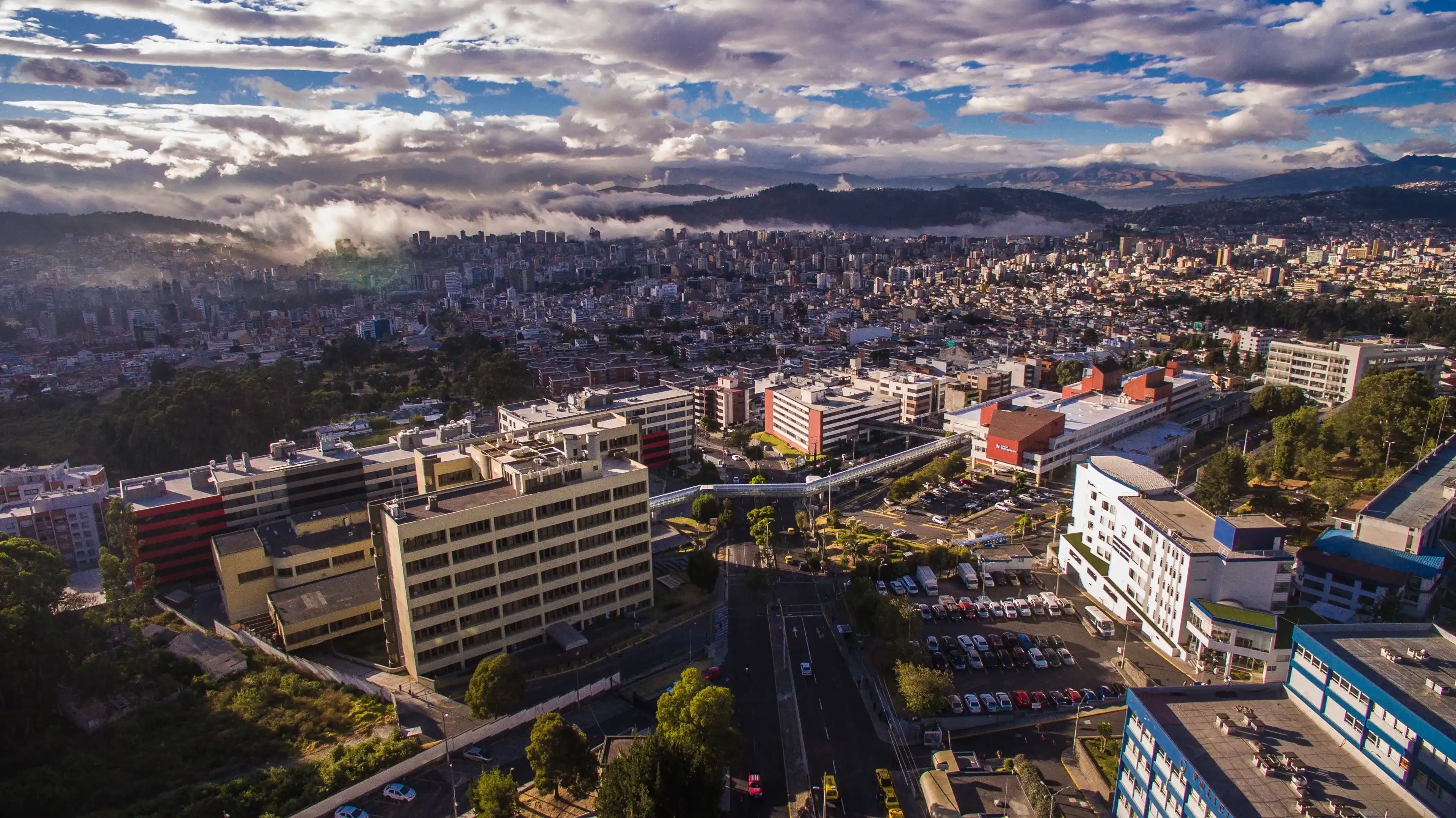 Provincia de Pichincha hotels. Best hotels in Provincia de Pichincha, Ecuador Provincia de Pichincha hotels. Best hotels in Provincia de Pichincha, Ecuador