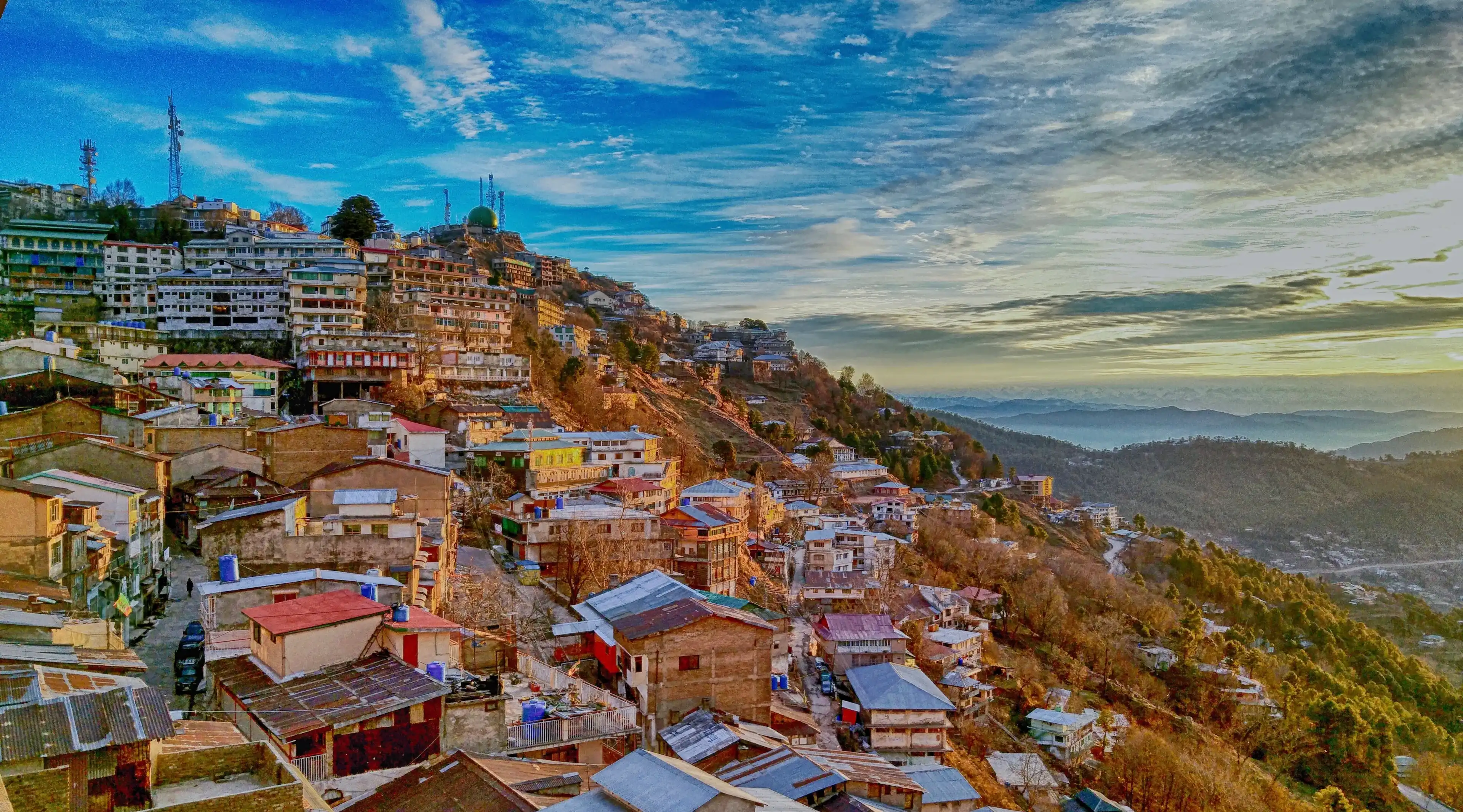 This breathtaking image showcases the serene beauty of Murree, Pakistan's beloved hill station. Nestled amidst lush greenery, the town is embraced by rolling hills and misty clouds. This breathtaking image showcases the serene beauty of Murree, Pakistan's beloved hill station. Nestled amidst lush greenery, the town is embraced by rolling hills and misty clouds.
