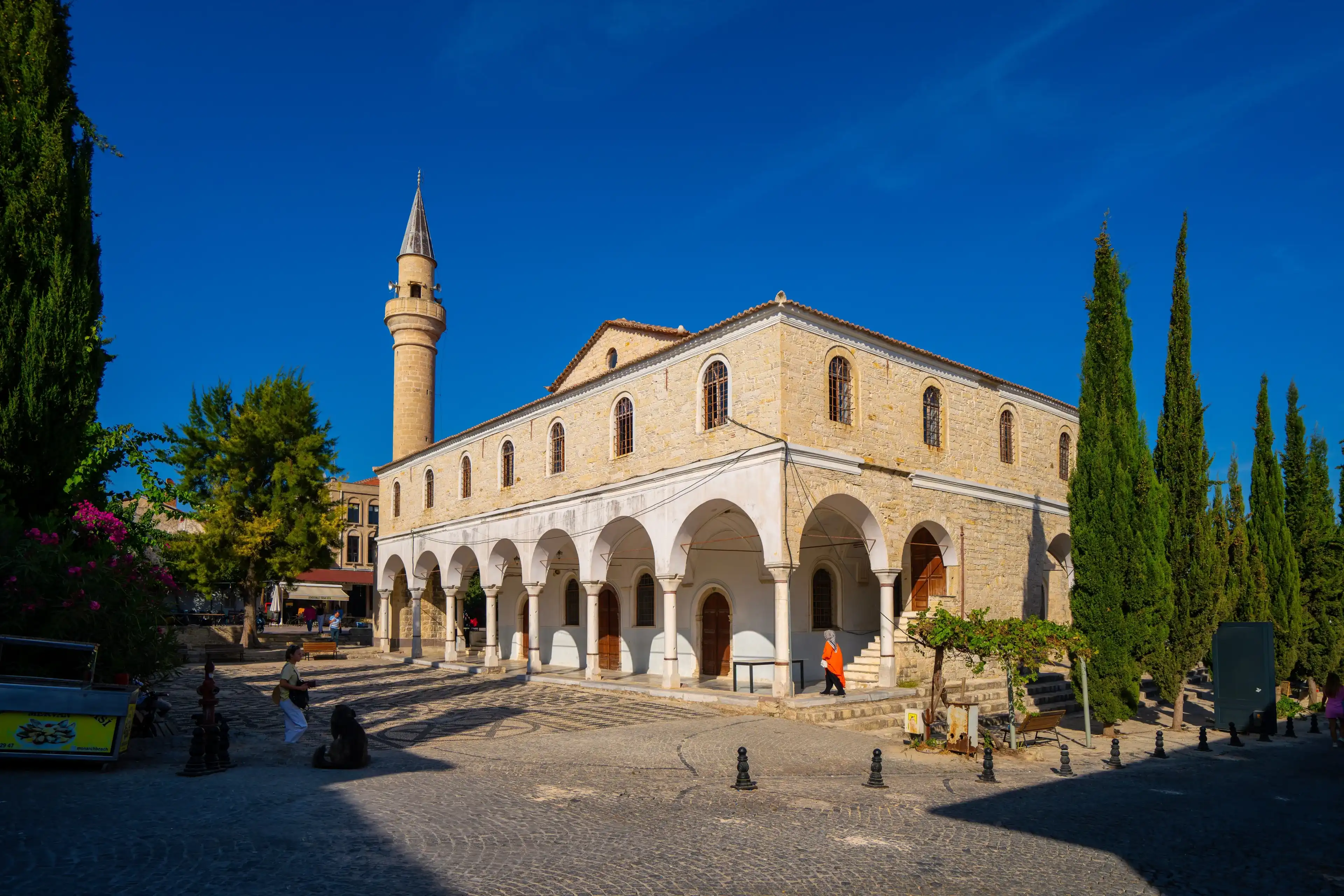 İzmir hotels. Best hotels in İzmir, Turkey İzmir hotels. Best hotels in İzmir, Turkey