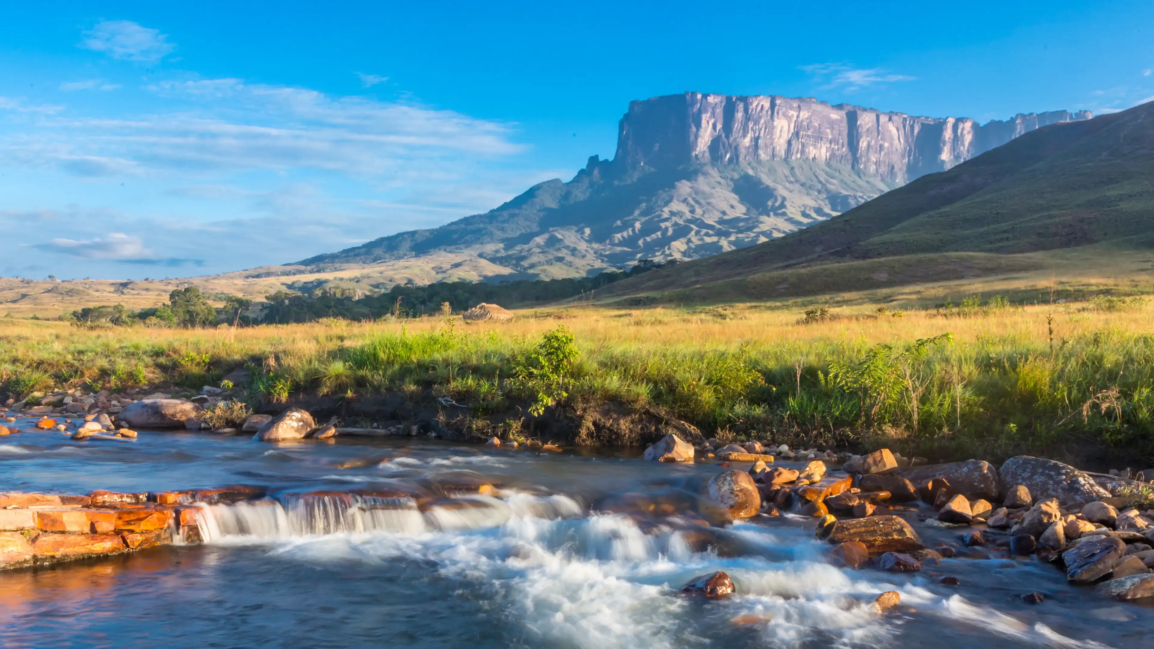 Mount Roraima, Венесуэла, Южная Америка Mount Roraima, Венесуэла, Южная Америка