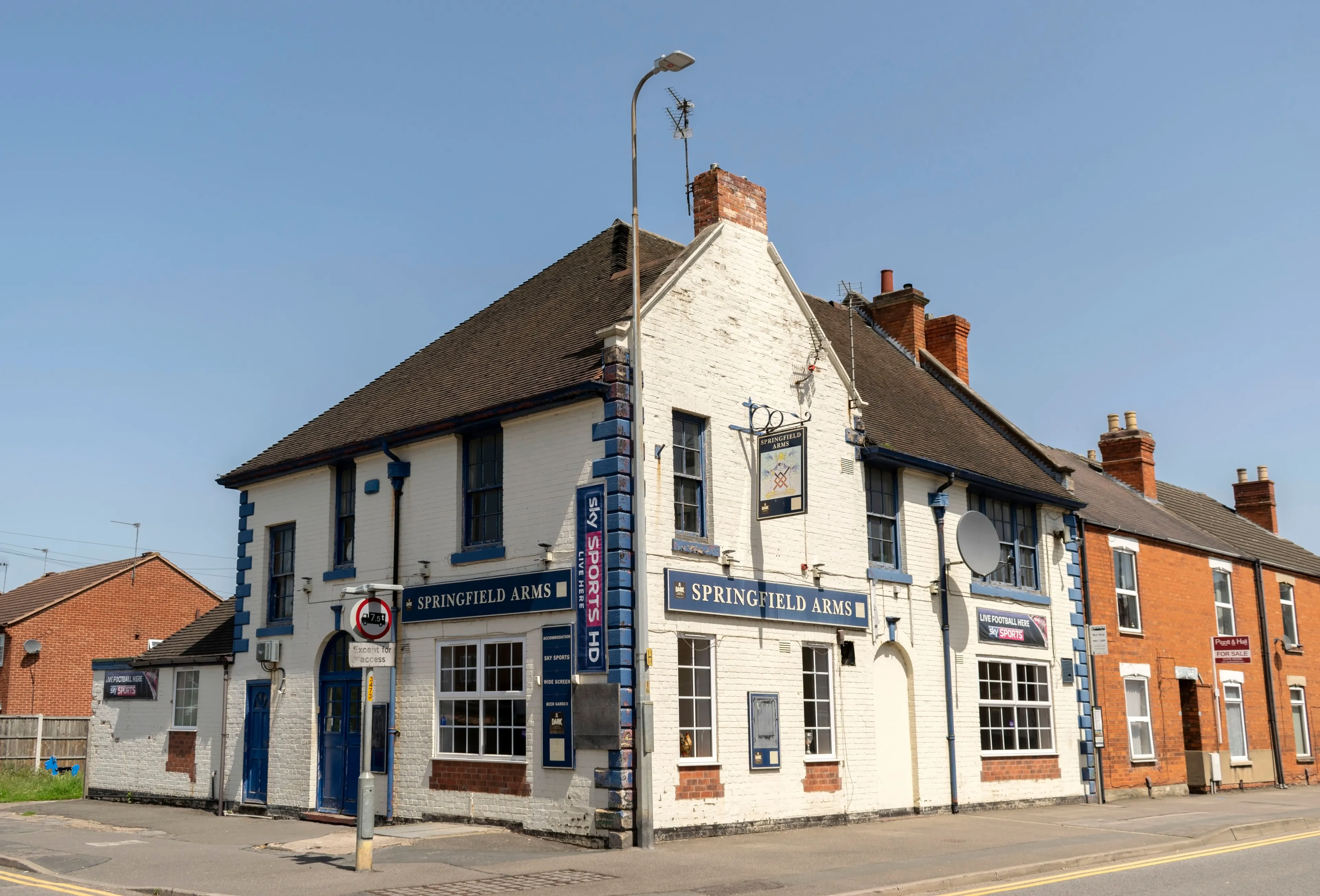 Grantham, United Kingdom. 29 June 2019. Springfield Arms Pub Exterior Building View at Springfield Rd, Grantham NG31 7BE.