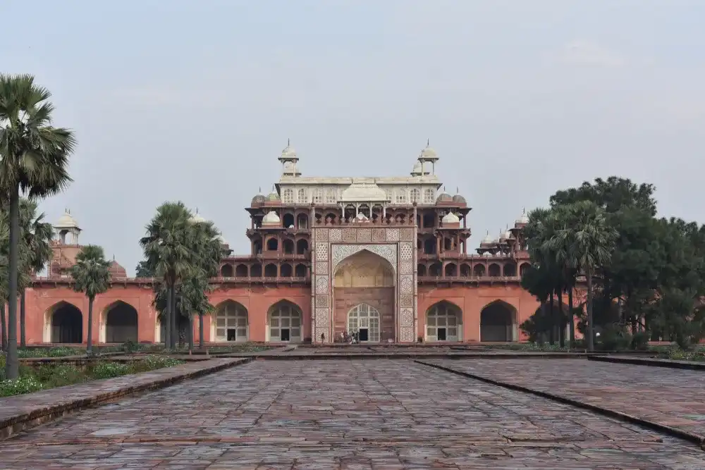 Sikandara is a town in Kanpur Dehat district in the Indian state of Uttar Pradesh Sikandara is a town in Kanpur Dehat district in the Indian state of Uttar Pradesh