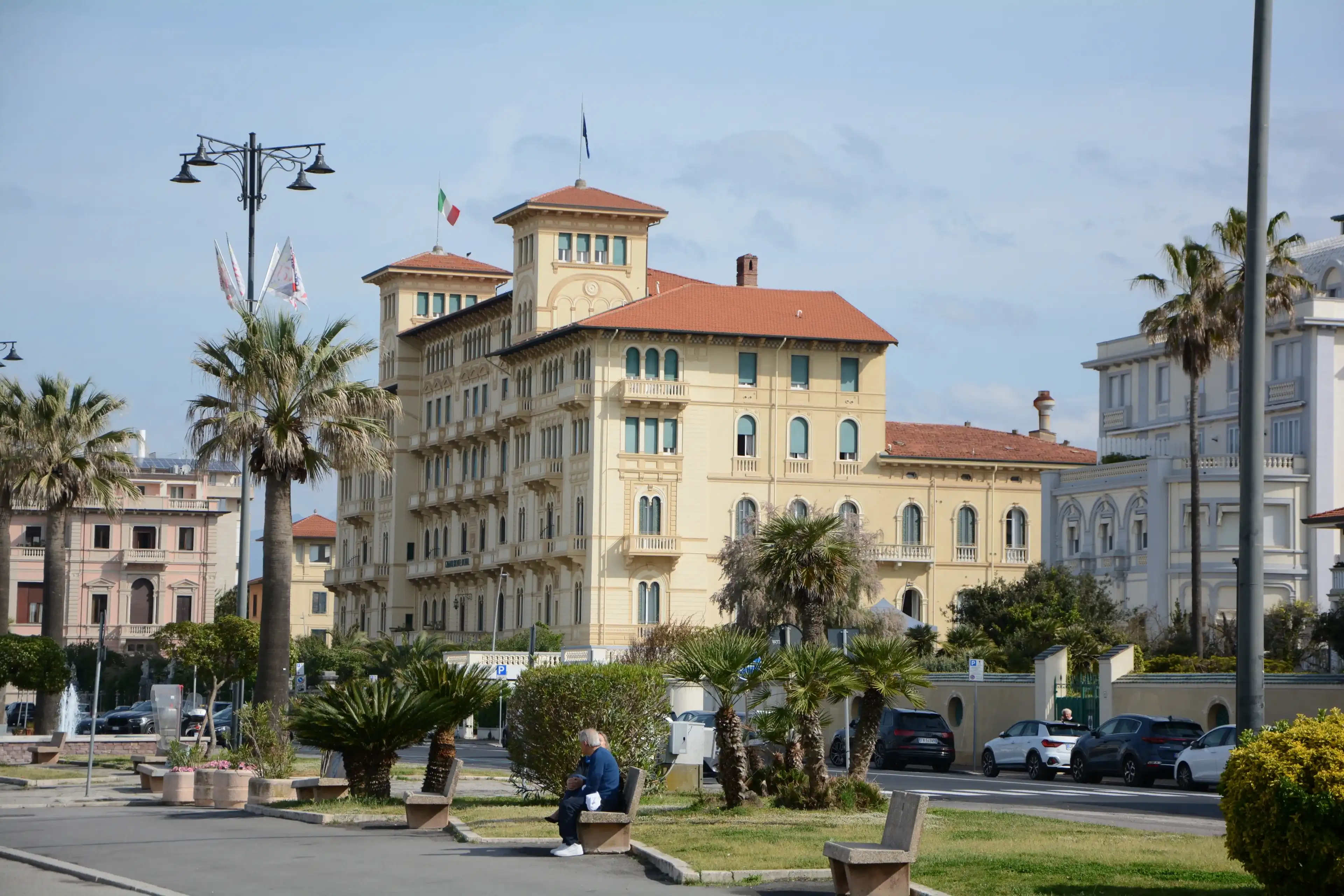 Best Viareggio hotels. Cheap hotels in Viareggio, Italy Best Viareggio hotels. Cheap hotels in Viareggio, Italy
