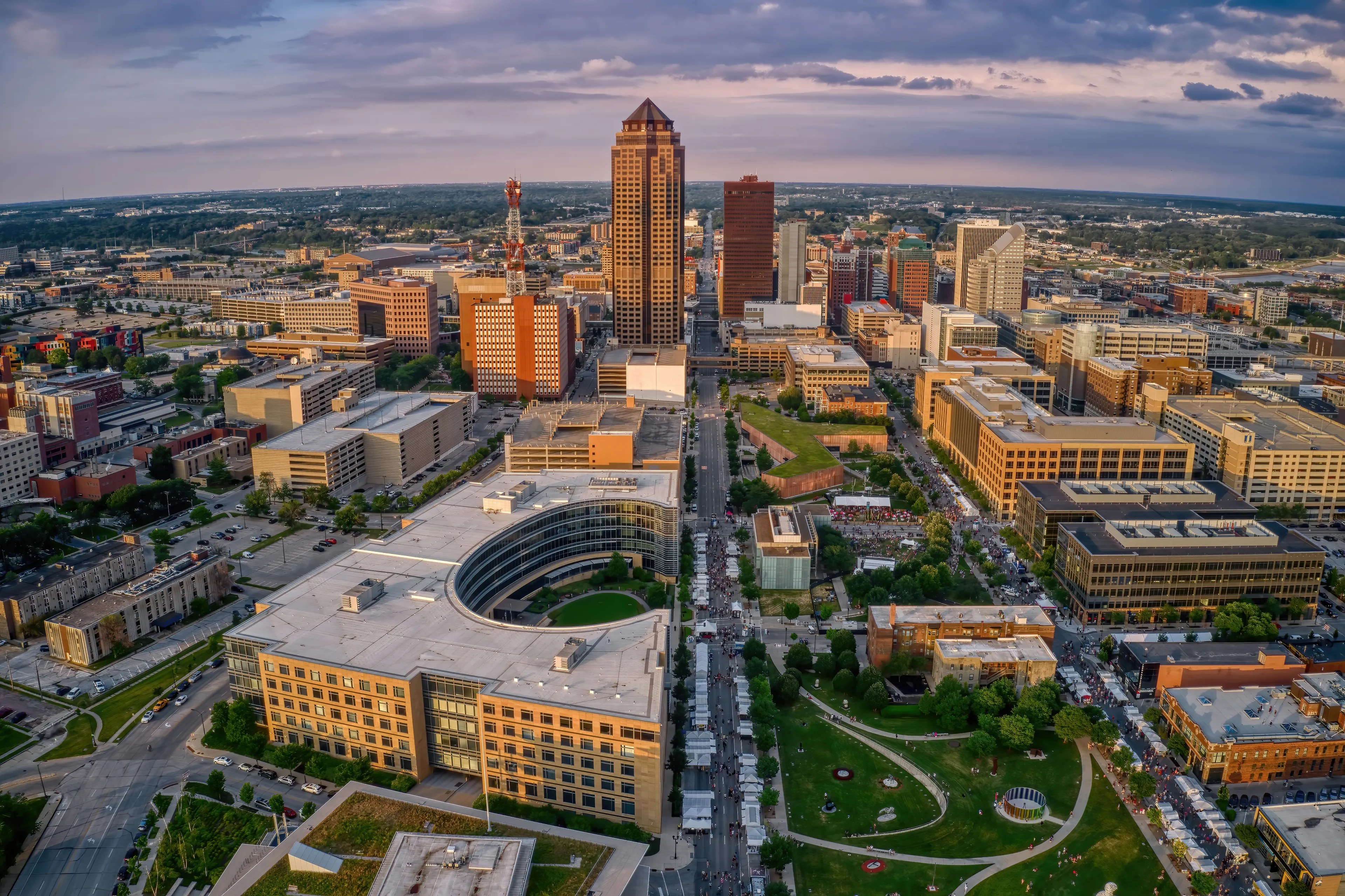 Best West Des Moines hotels. Cheap hotels in West Des Moines, Iowa, United States