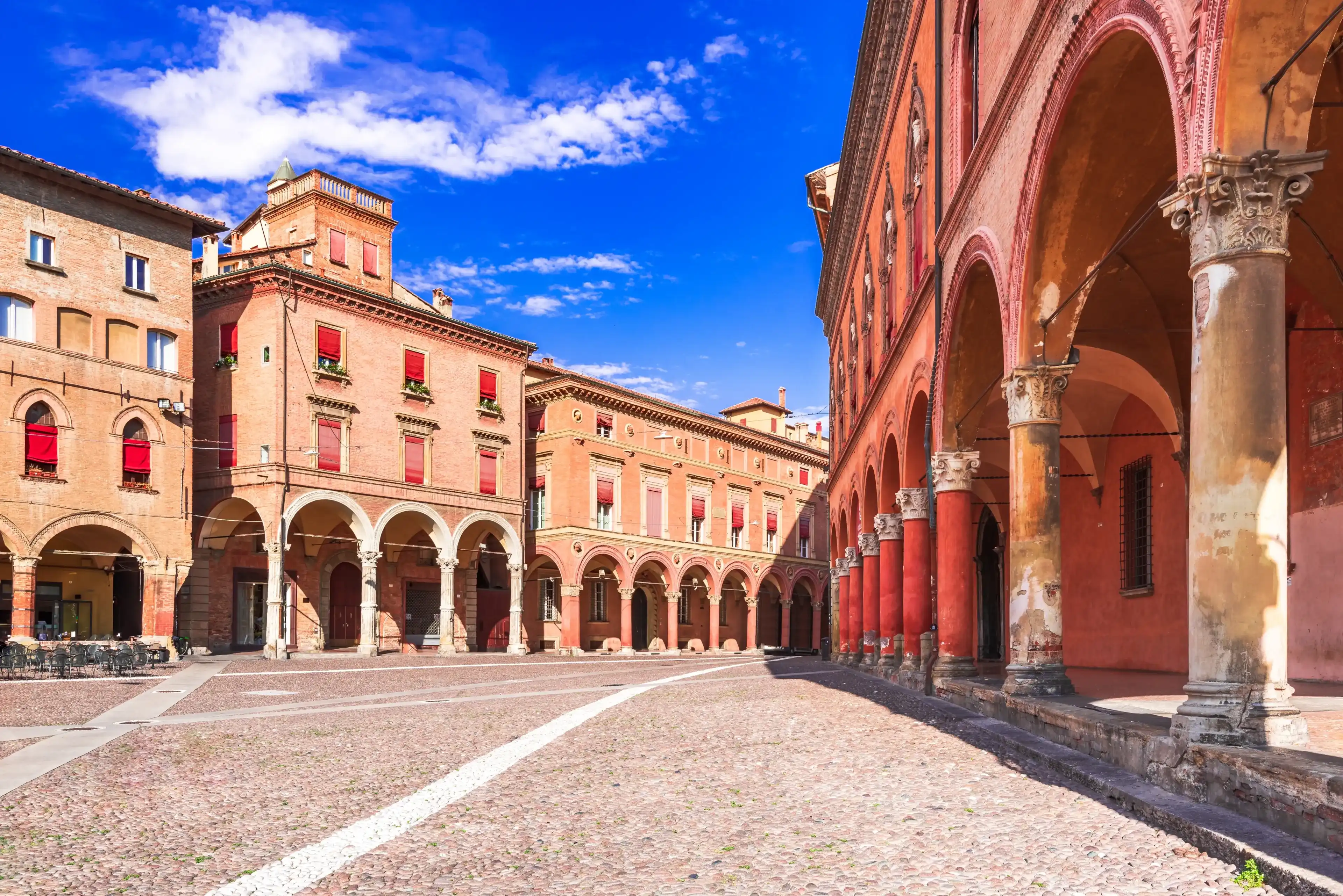 Best Bologna hotels. Cheap hotels in Bologna, Italy Best Bologna hotels. Cheap hotels in Bologna, Italy