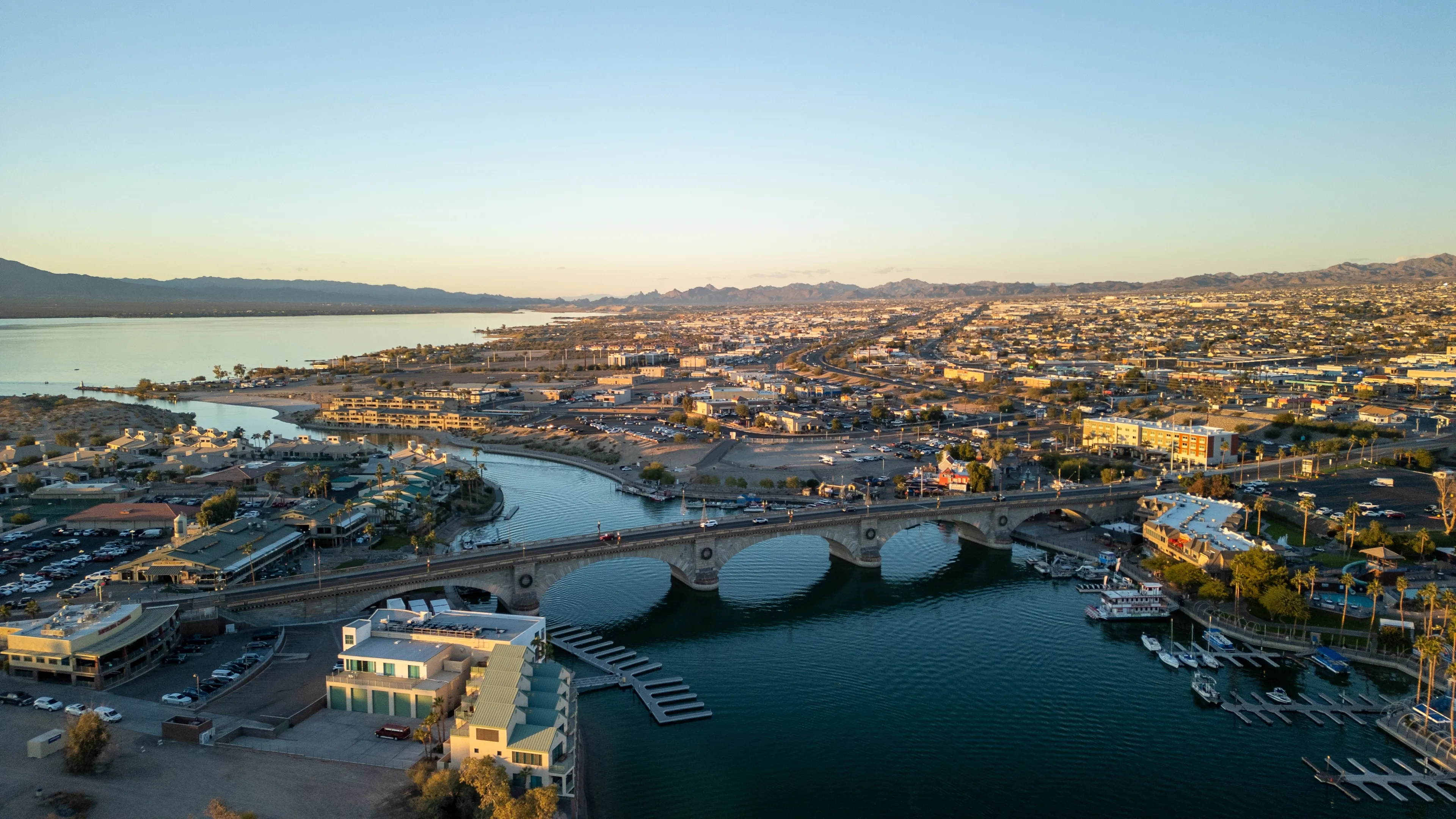 Best Lake Havasu City hotels. Cheap hotels in Lake Havasu City, Arizona, United States