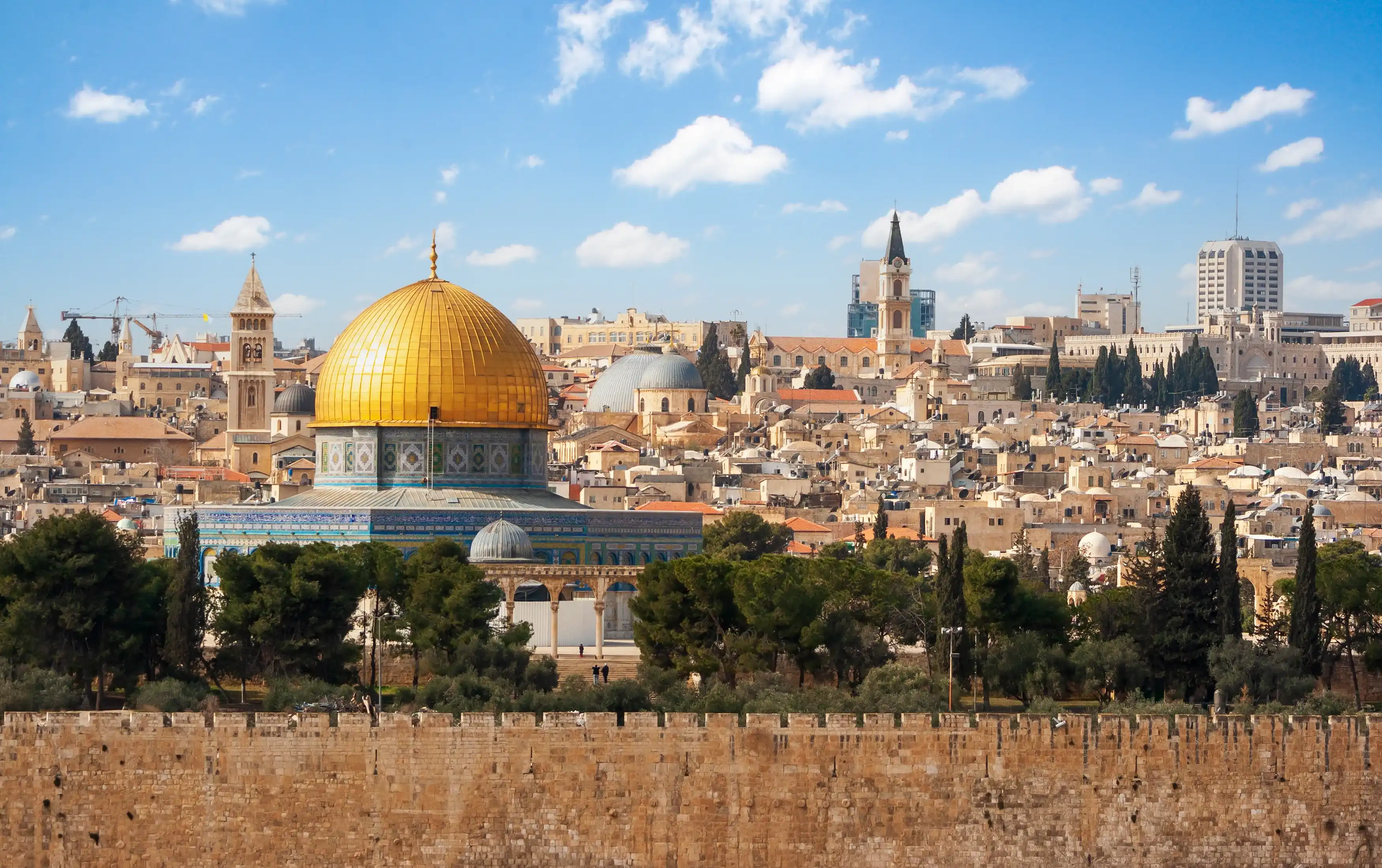 View on Jerusalem and the Temple Mount with the Dome of the Rock. Palestine, Israel View on Jerusalem and the Temple Mount with the Dome of the Rock. Palestine, Israel