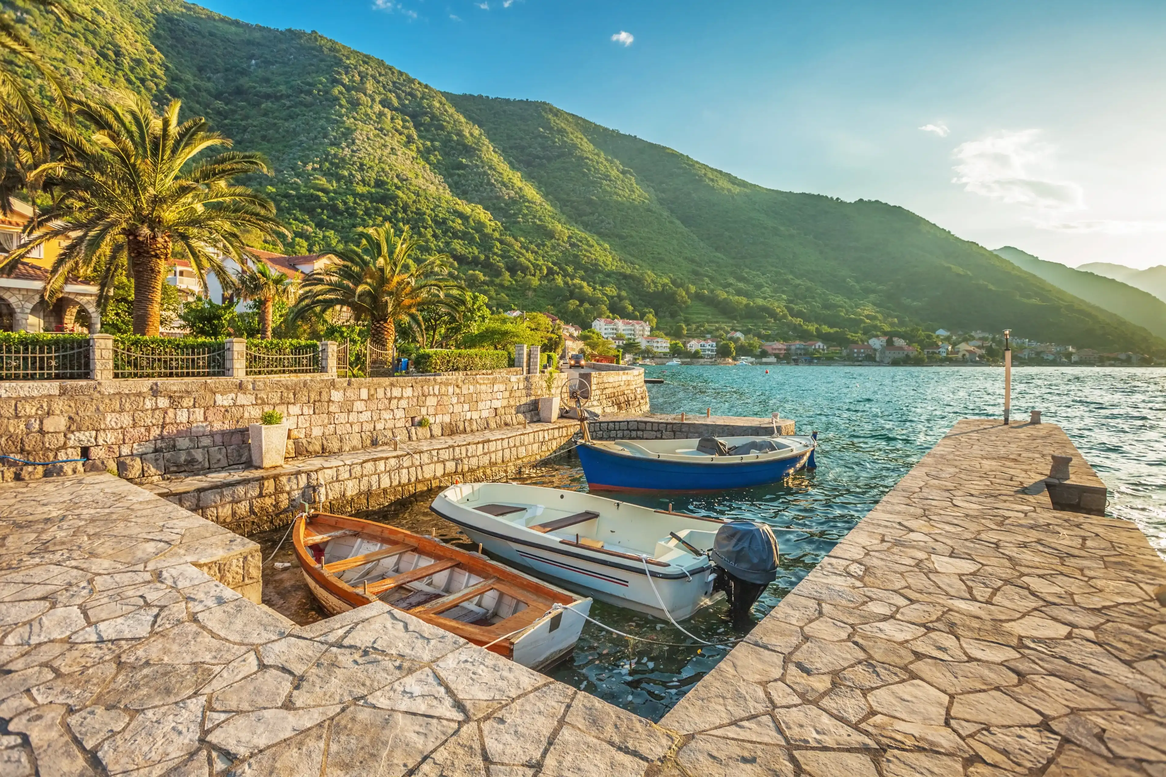 Kotor hotels. Best hotels in Kotor, Montenegro Kotor hotels. Best hotels in Kotor, Montenegro