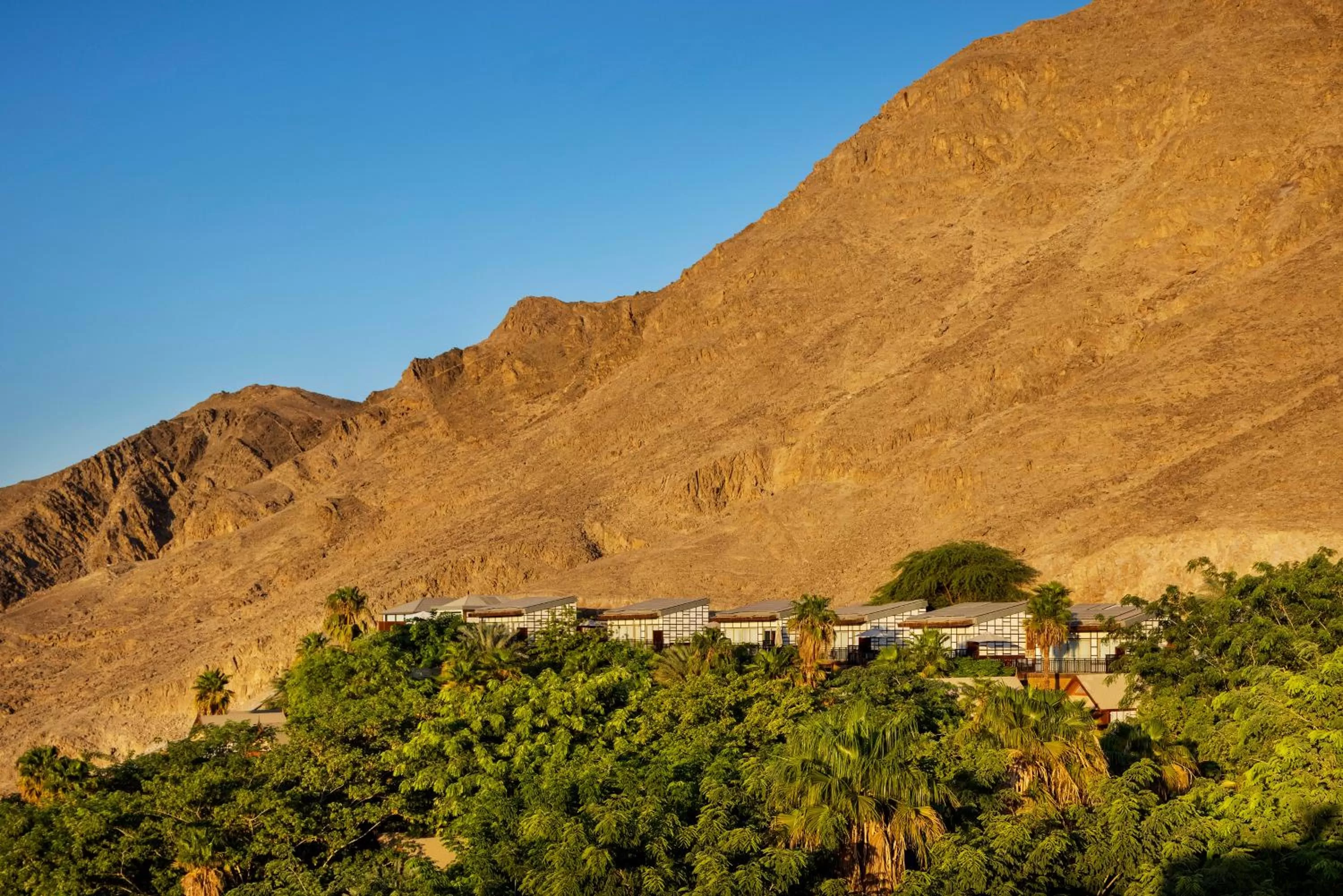Mountain view in Herbert Samuel Royal Shangri-La Eilat