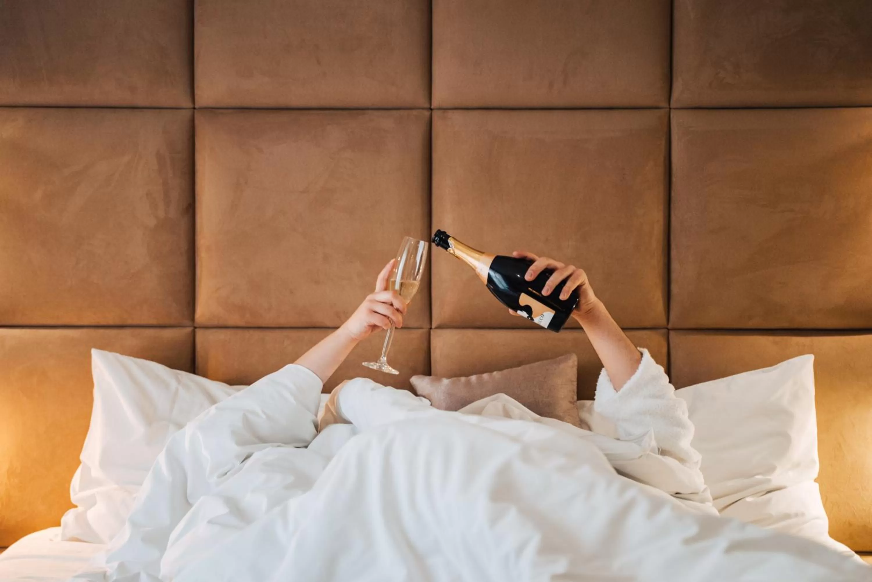 Guests, Bed in Hotel Mirjana & Rastoke