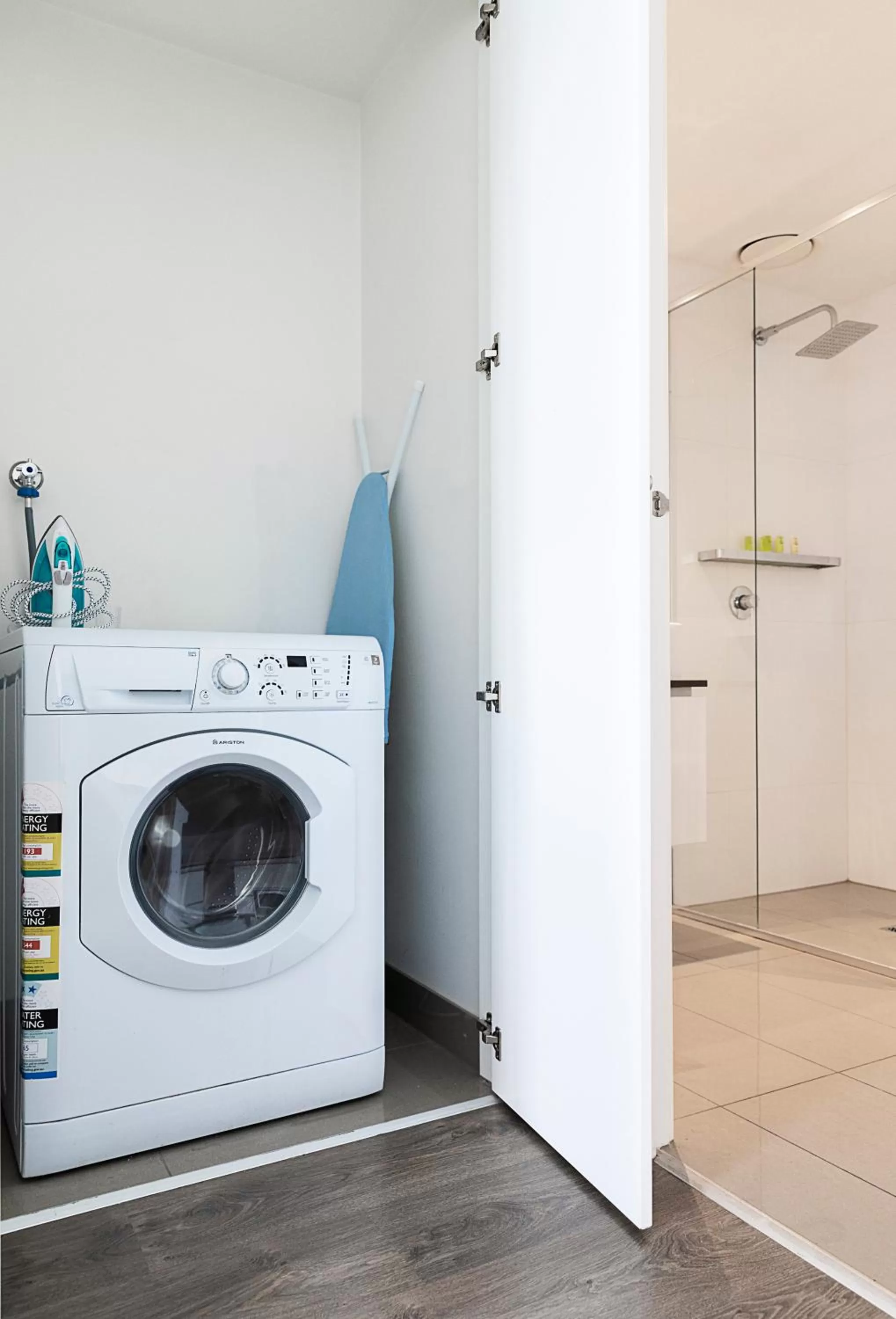 Bathroom in RNR Serviced Apartments North Melbourne