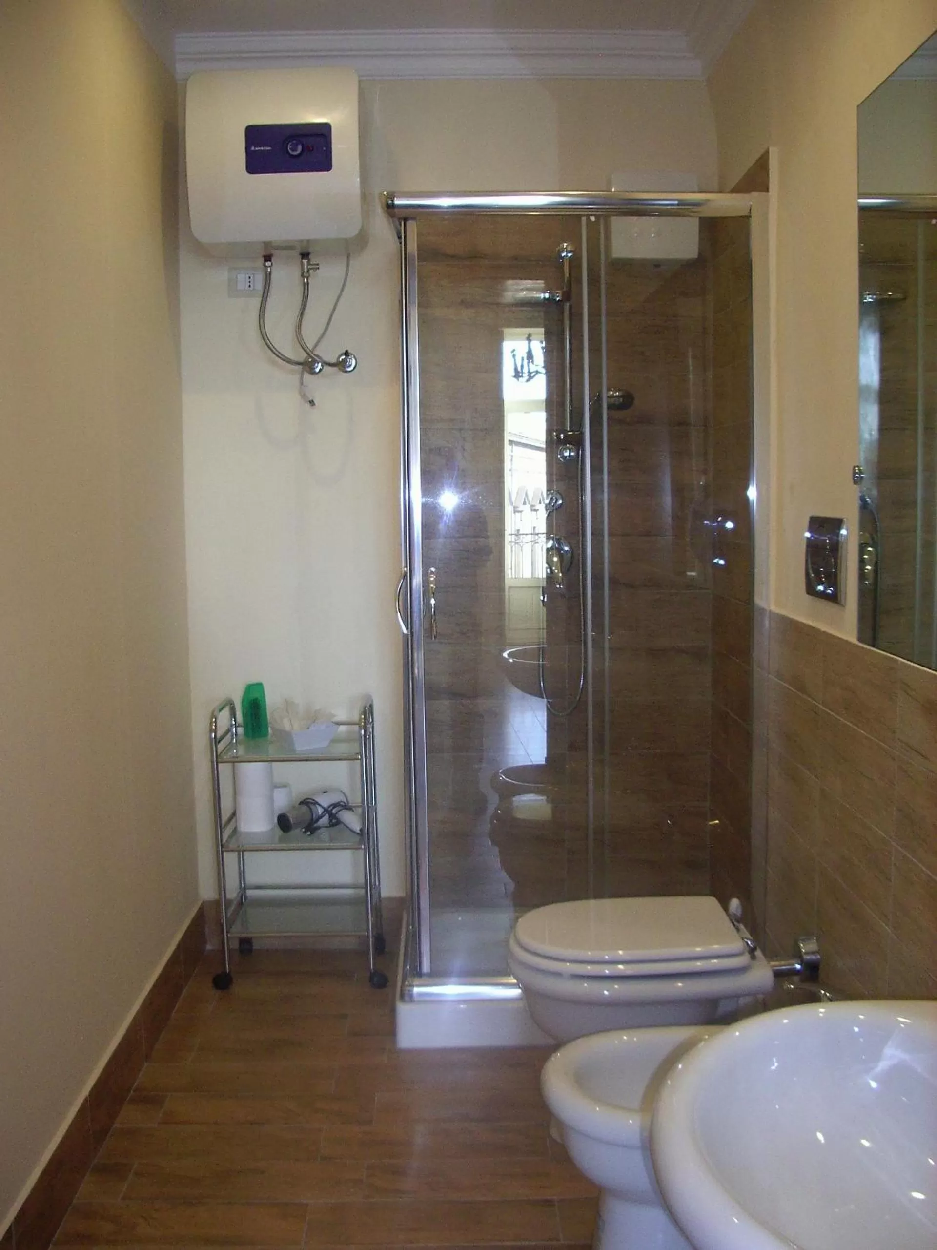 Bathroom in B&B al Teatro Massimo