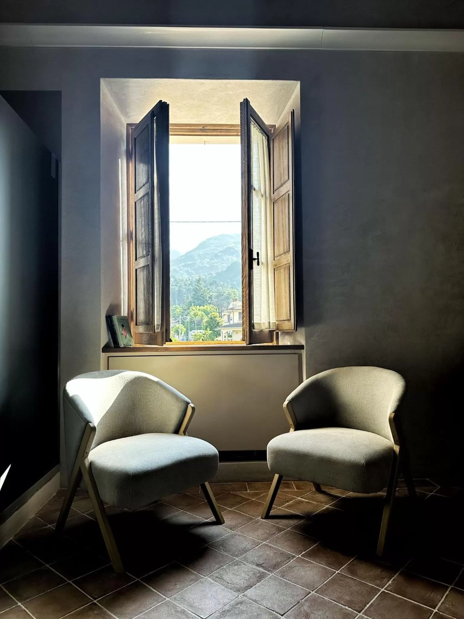 Mountain view, Seating Area in Badia Giulia Prestigious Historical B&B