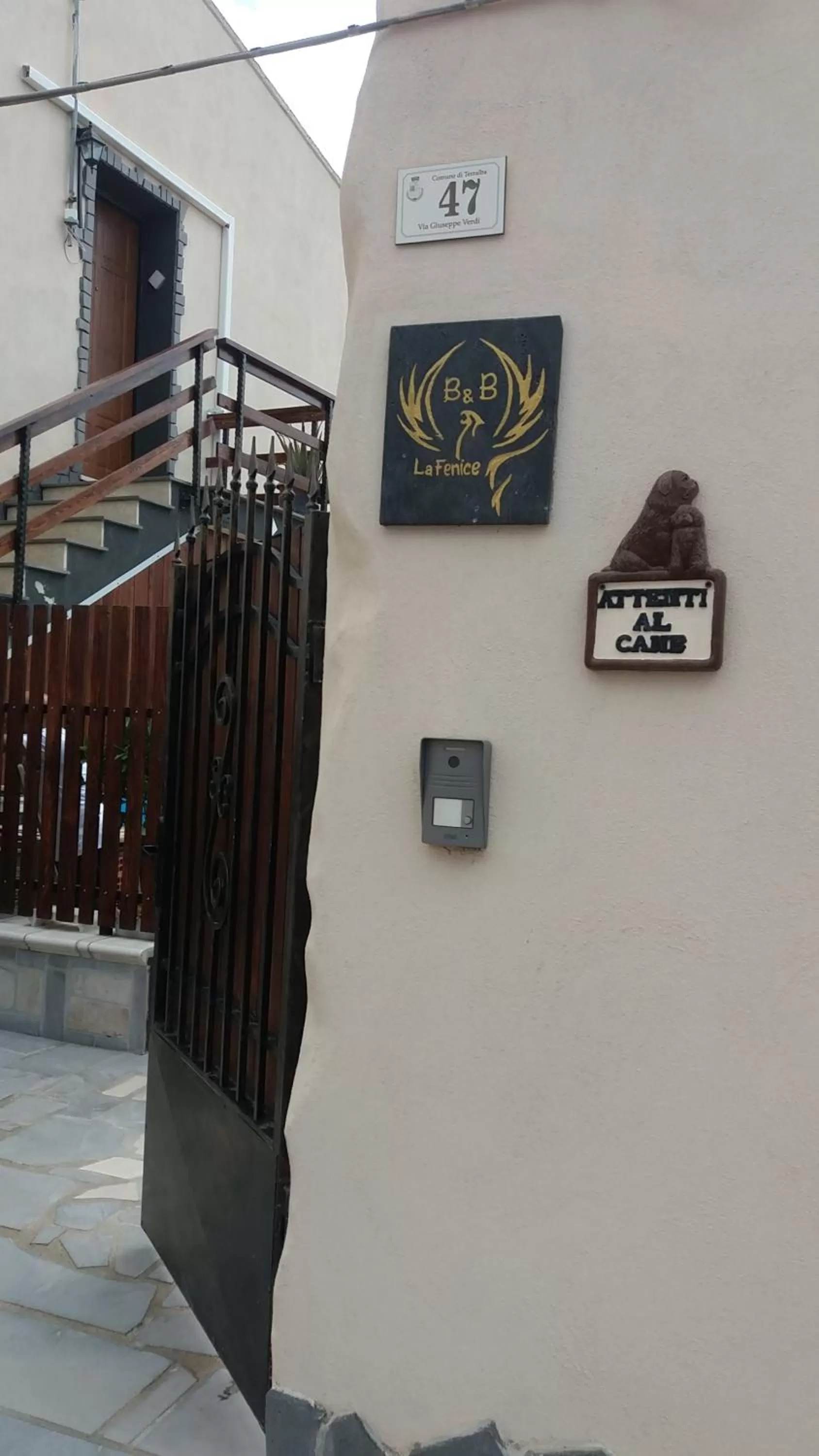 Property logo or sign in B&b la Fenice