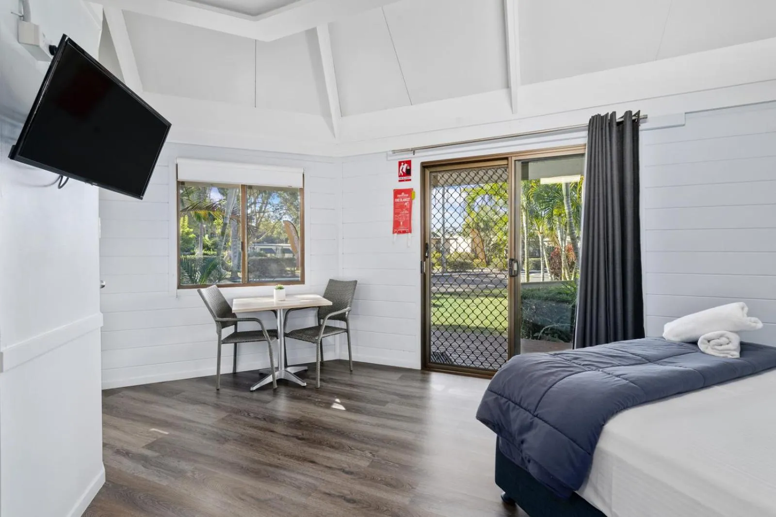 Photo of the whole room, Bed in Ingenia Holidays Kingscliff