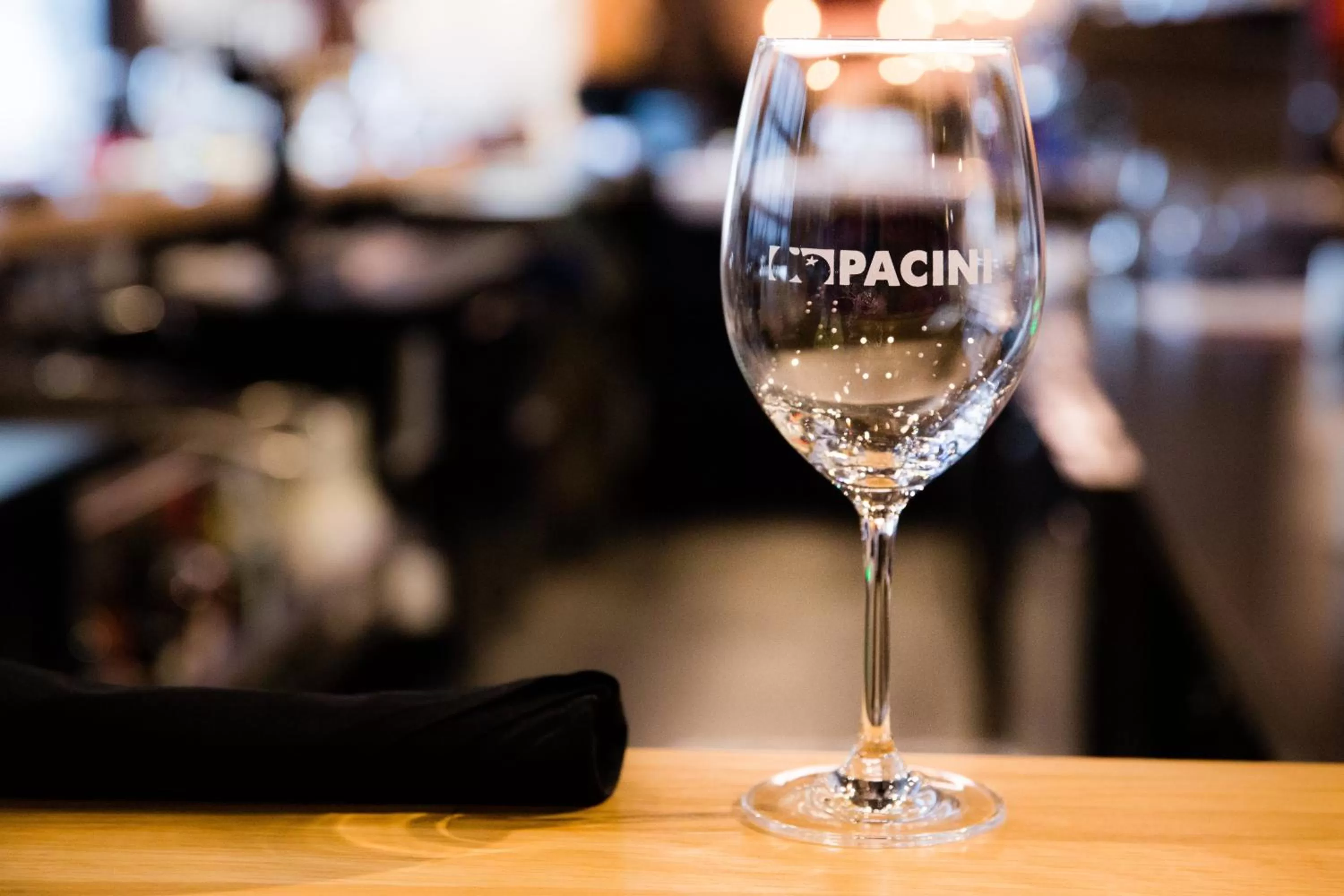 Restaurant/places to eat in Holiday Inn Hotel & Suites Calgary South - Conference Ctr by IHG