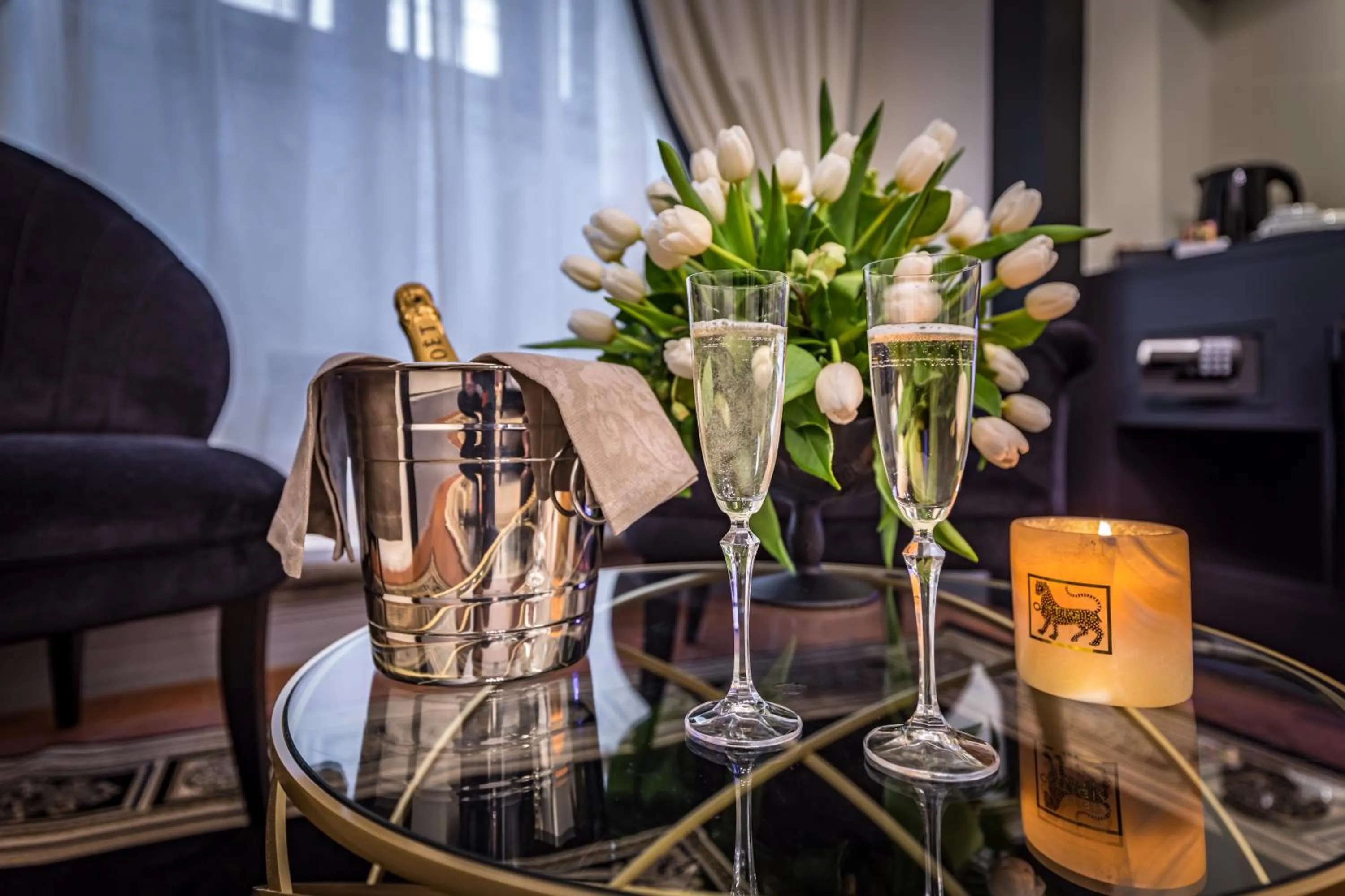 Alcoholic drinks in Palazzo Bianca Cappello Residenza d'Epoca