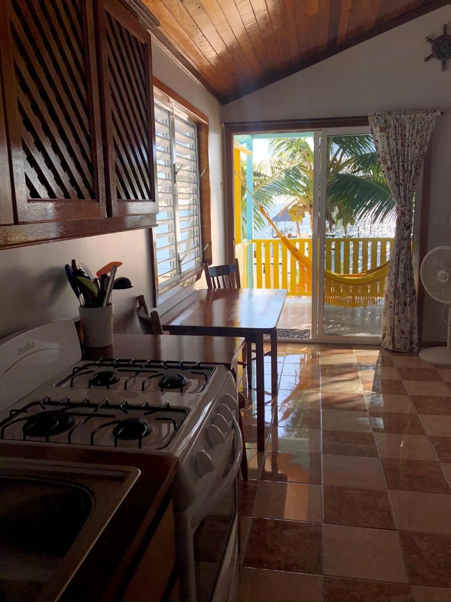 Kitchen/Kitchenette in Colinda Cabanas