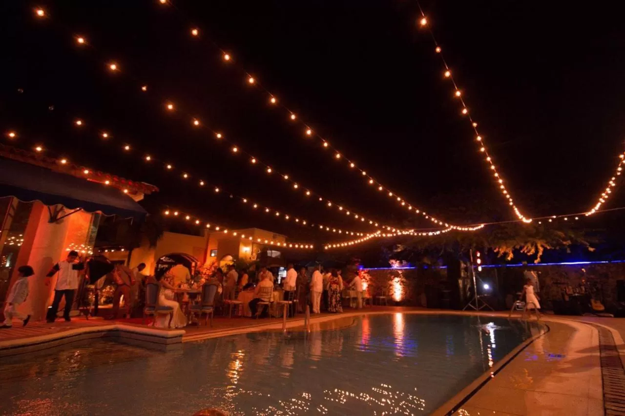 Evening entertainment in Porto Bello Hotel Boutique