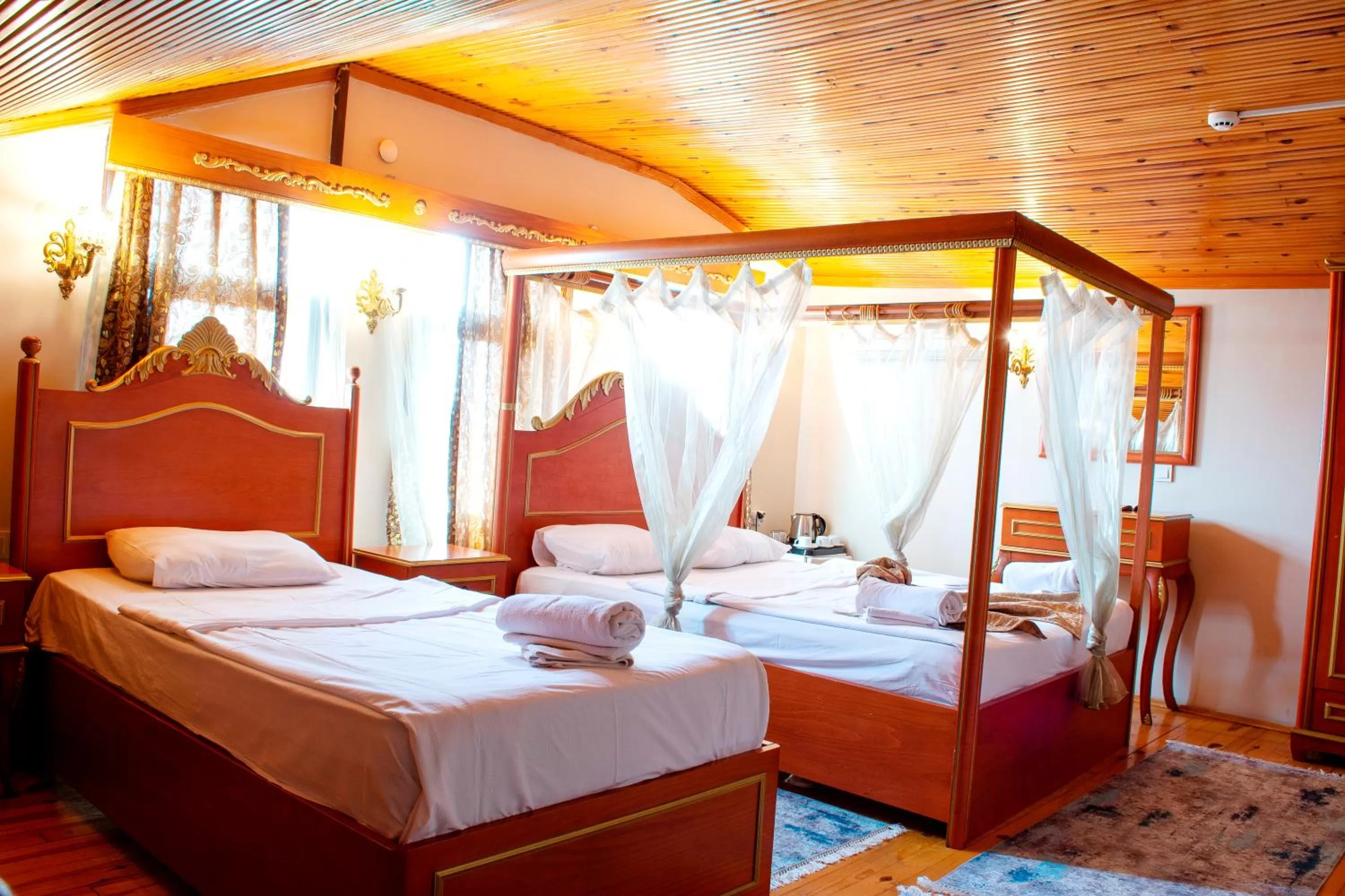 Bed in Hotel Gedikpasa Family