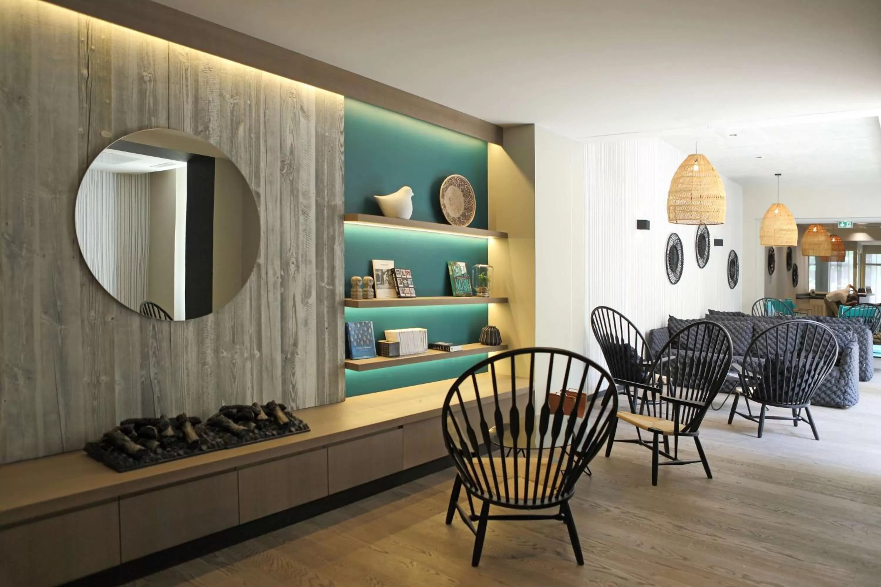 Lobby or reception in Best Western Plus Hôtel La Joliette