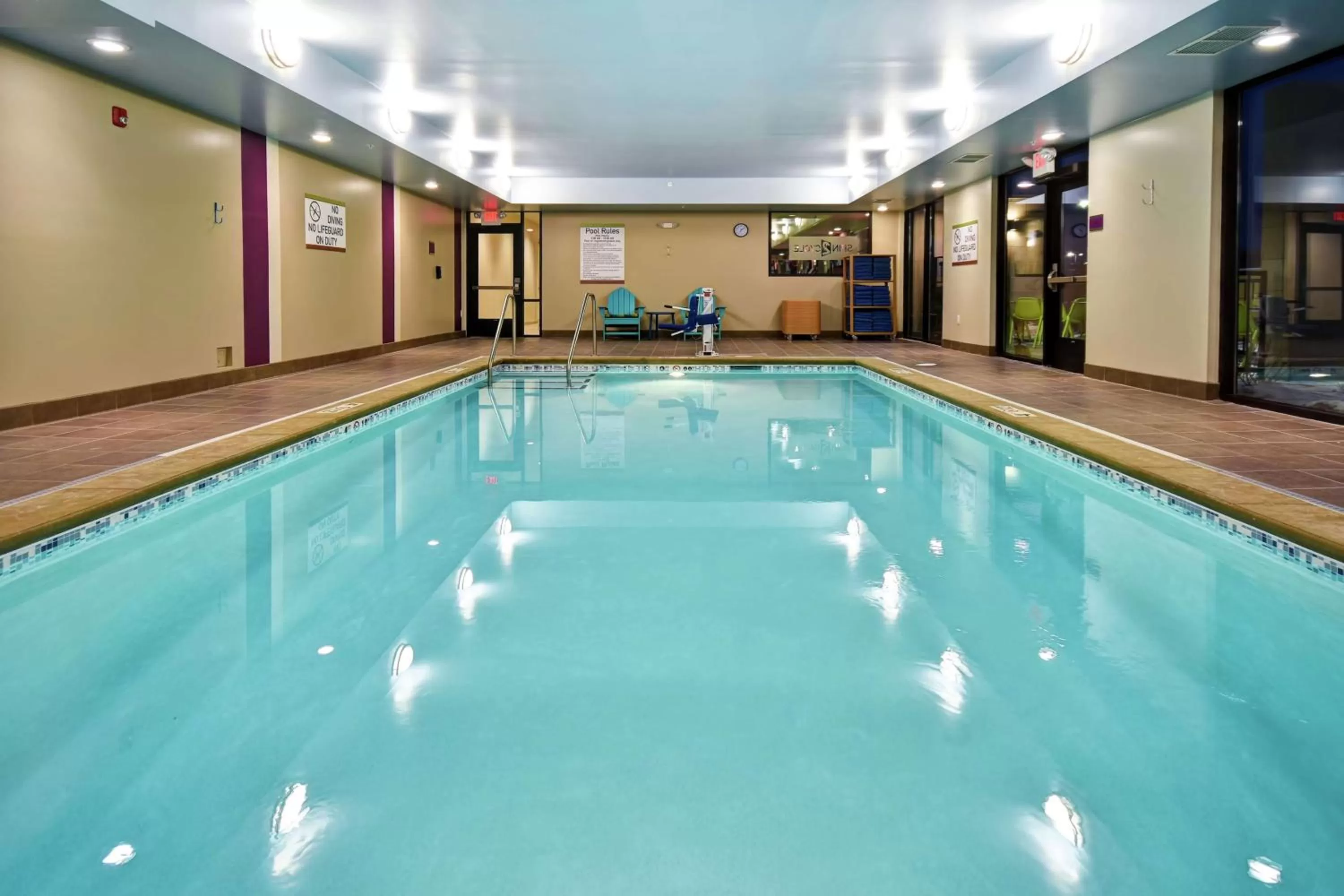 Pool view in Home2 Suites By Hilton Eagan Minneapolis