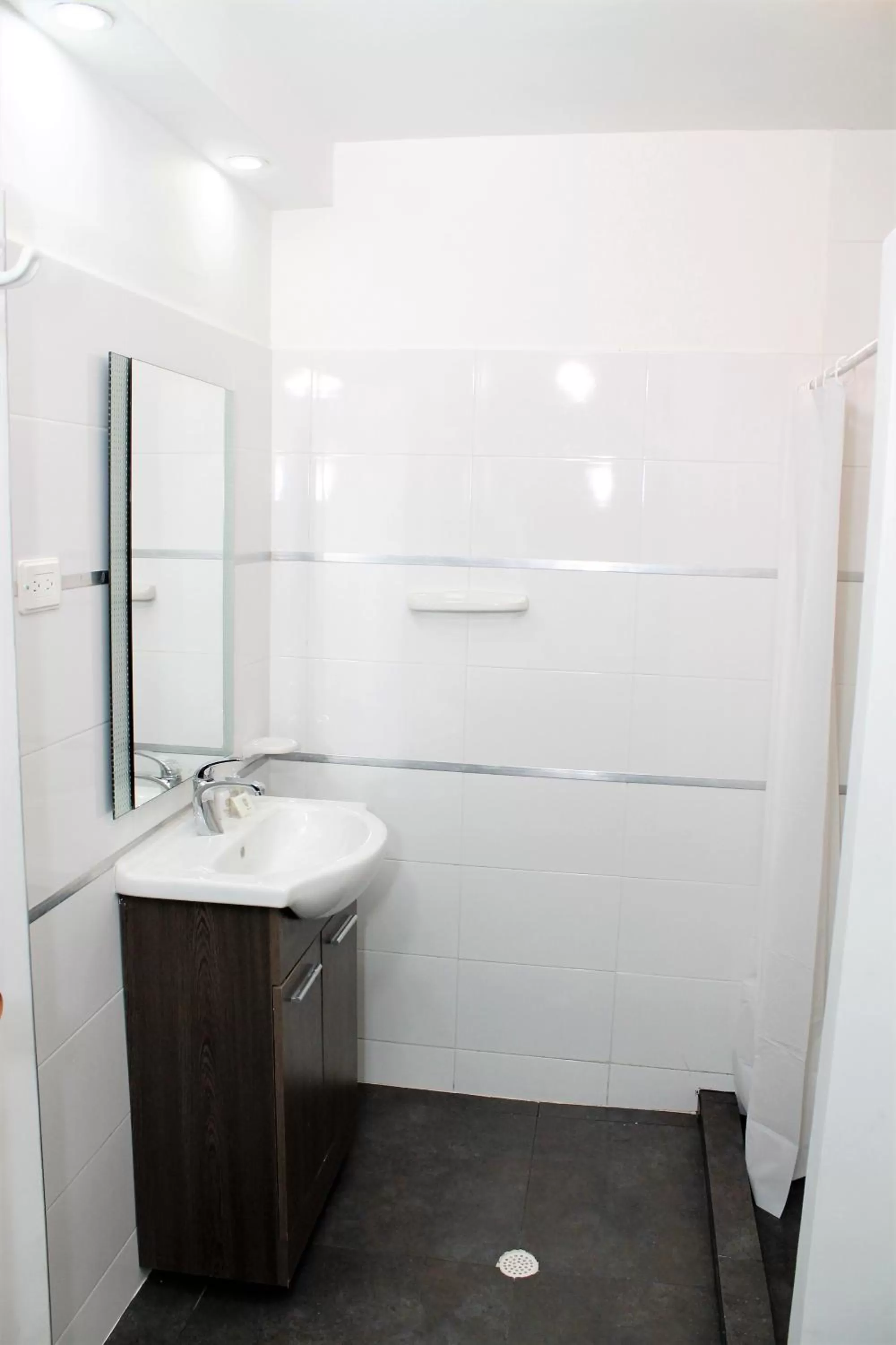 Bathroom in Eslait Hotel & Apartamentos