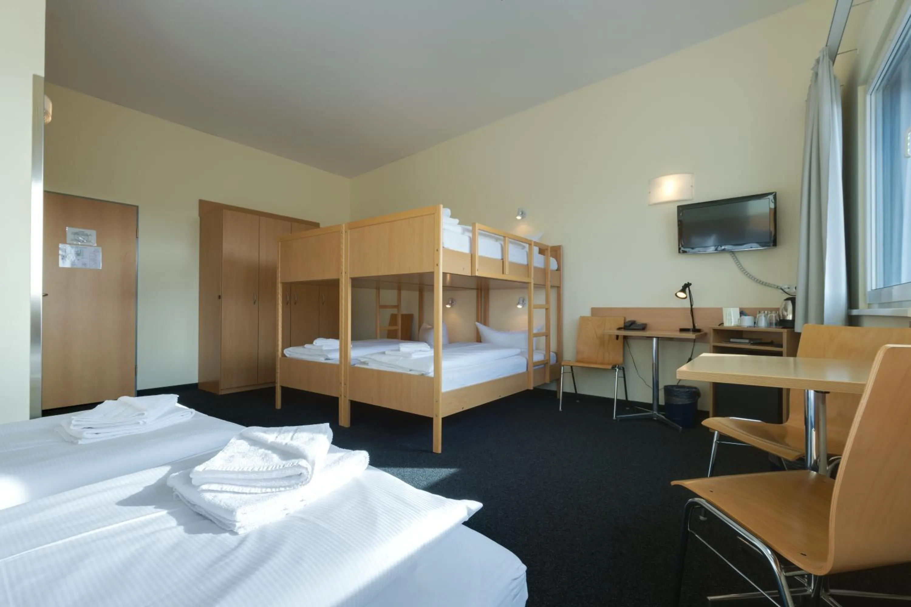 Day, Bed in Familienhotel Citylight