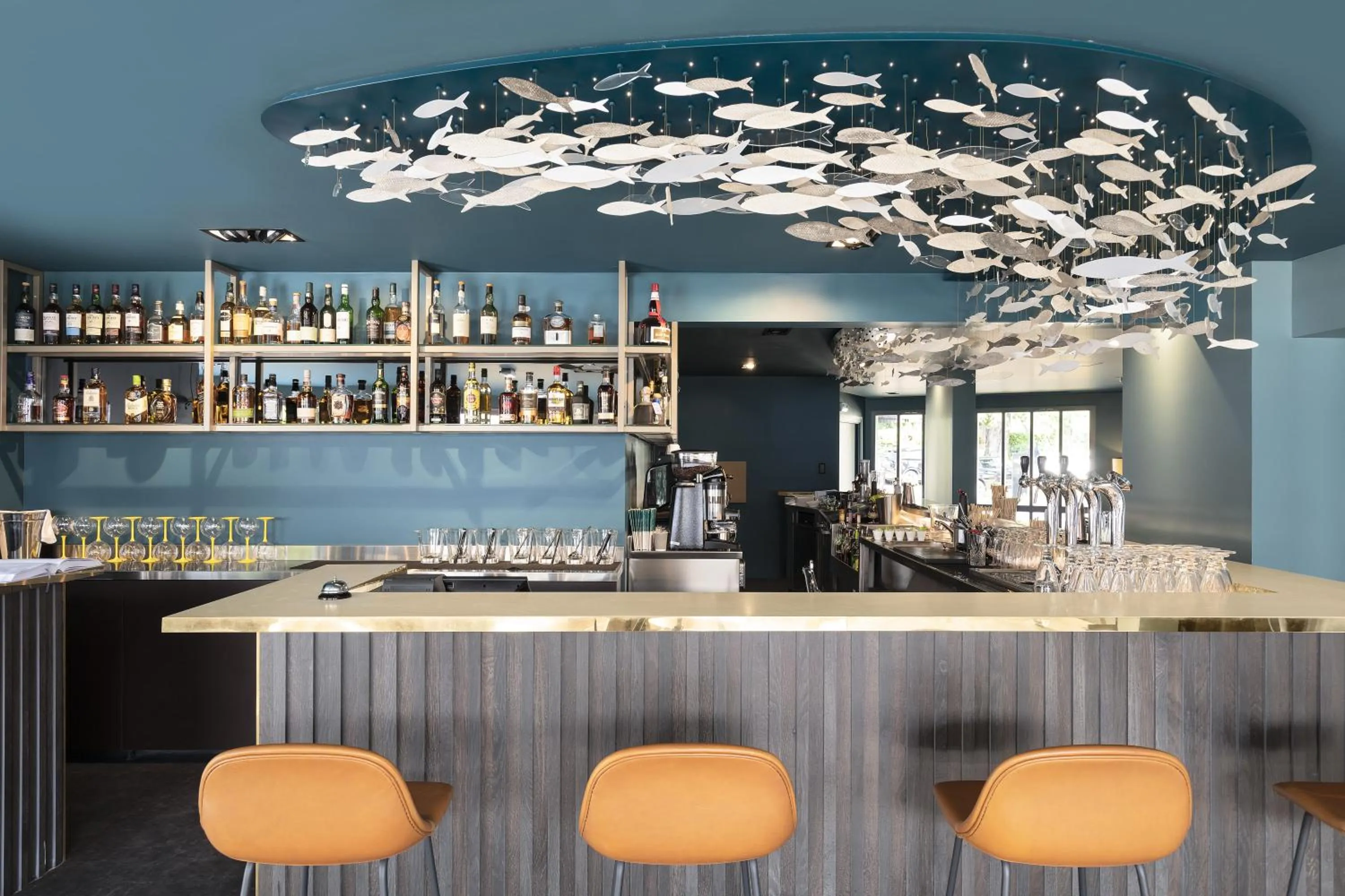 Lounge or bar in Black Bass Hotel