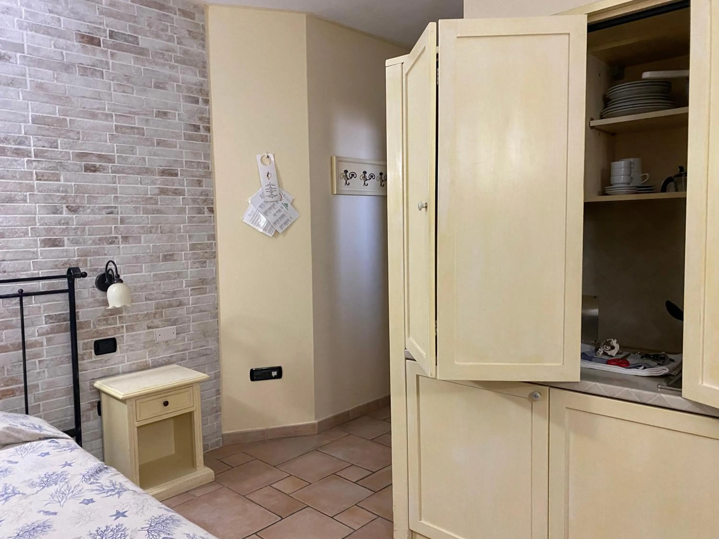 Decorative detail, Bed in Hotel Villa Del Parco