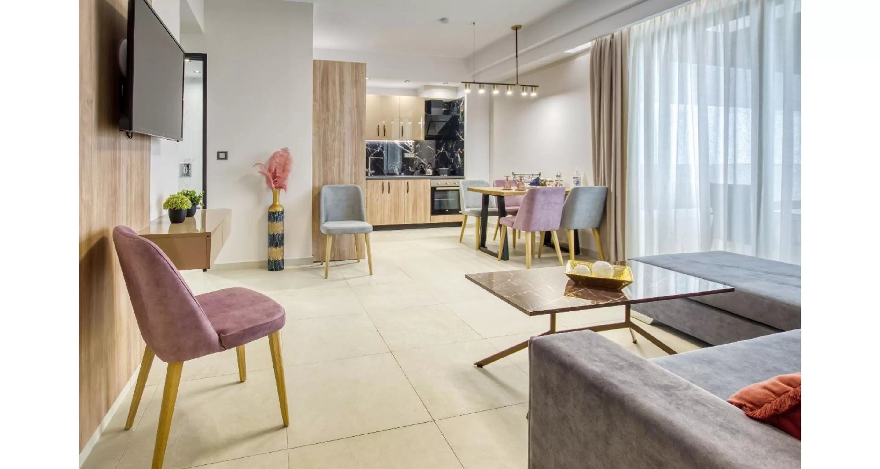 Facade/entrance in Sapphire Horizon Suites