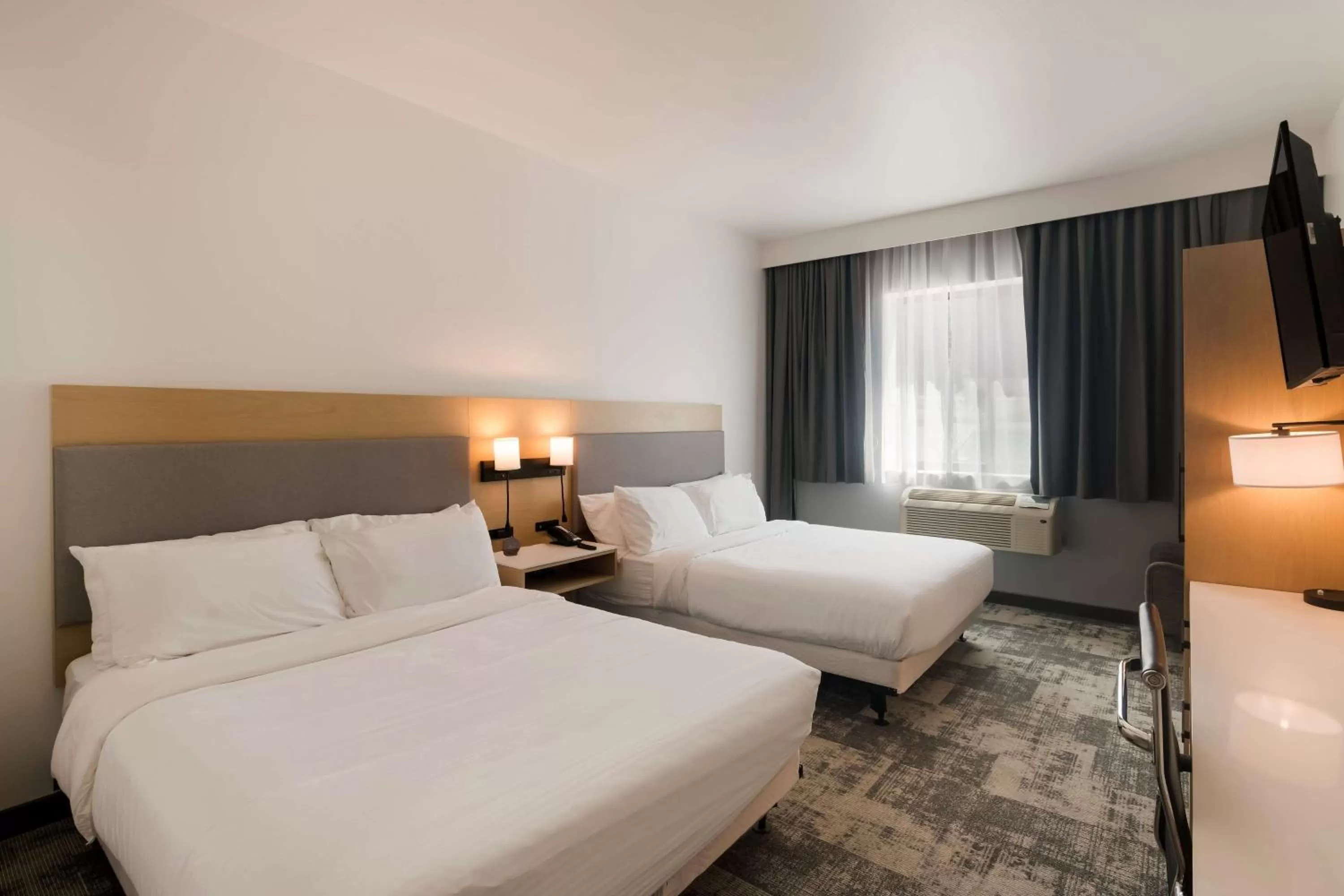 Bedroom, Bed in Best Western Colfax